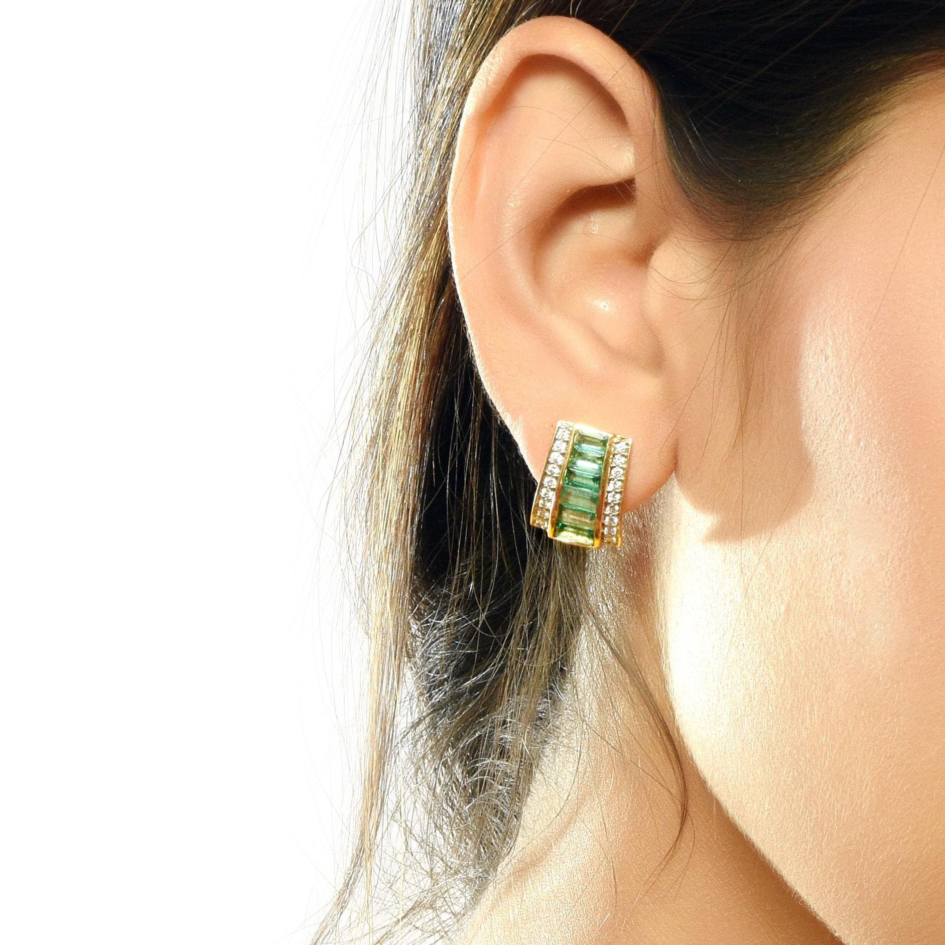 18 Karat Gold Art Deco Mint Green Emerald Baguette Diamond Stud Earrings 7