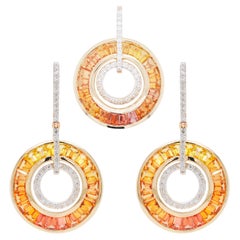 18 Karat Gold Art-Deco Yellow Sapphire Baguettes Circular Pendant Earrings Set