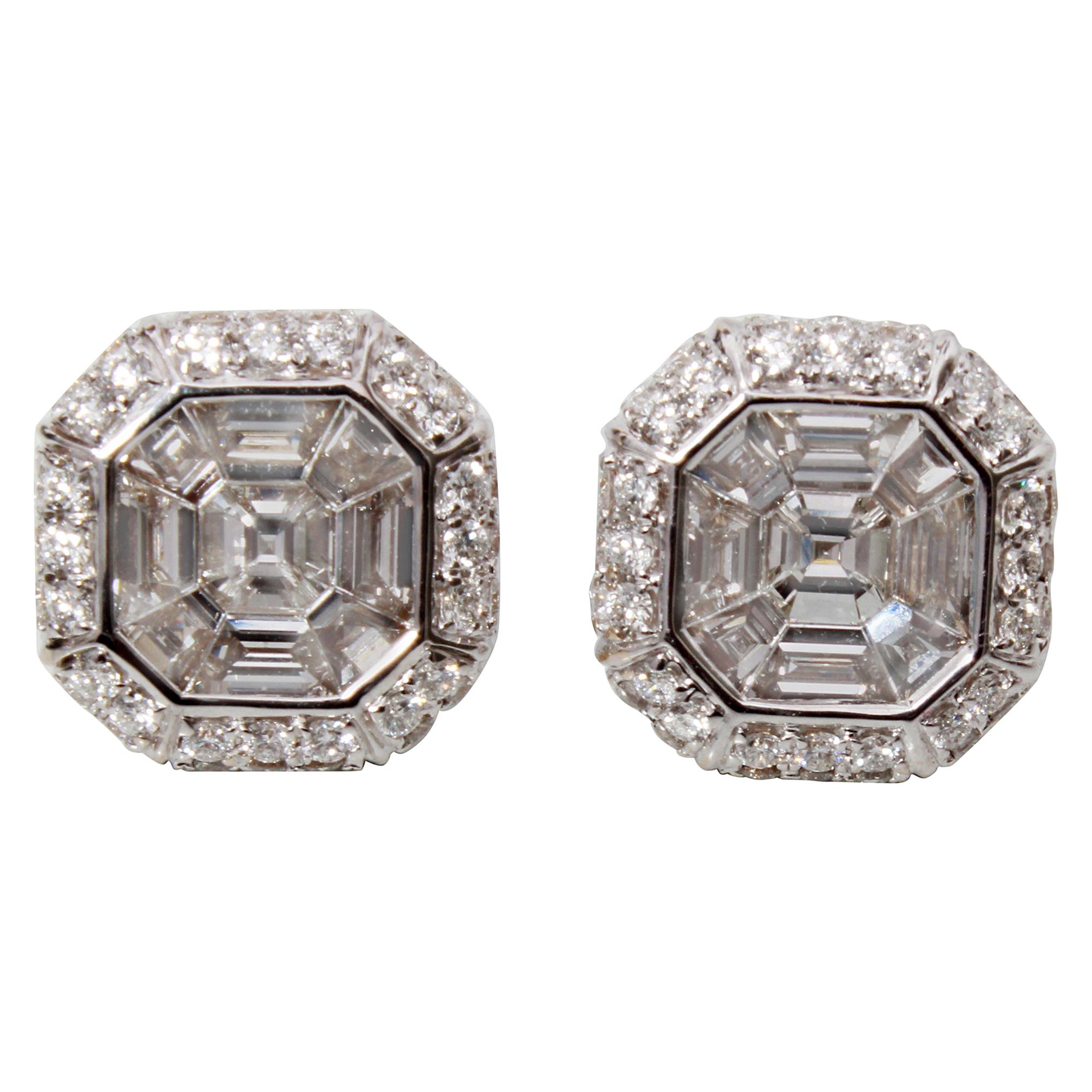 18K White Gold Asscher Cut Diamond Earrings For Sale