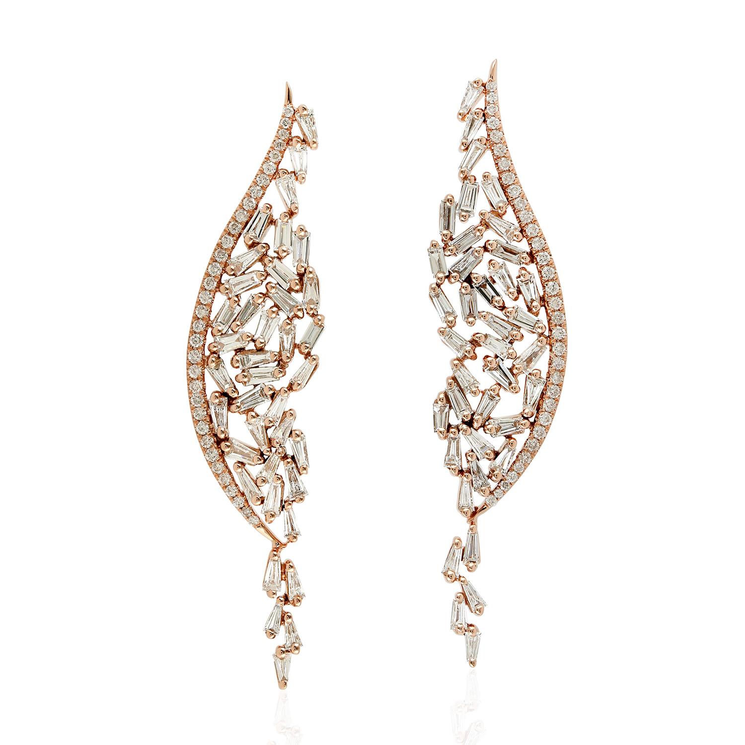Baguette Cut Baguette Diamond 18 Karat Gold Earrings For Sale