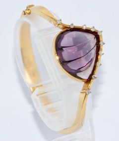 18 Karat Gold Bangle, Bracelet, Set with Large Amethyst and Diamonds. Cadeaux.