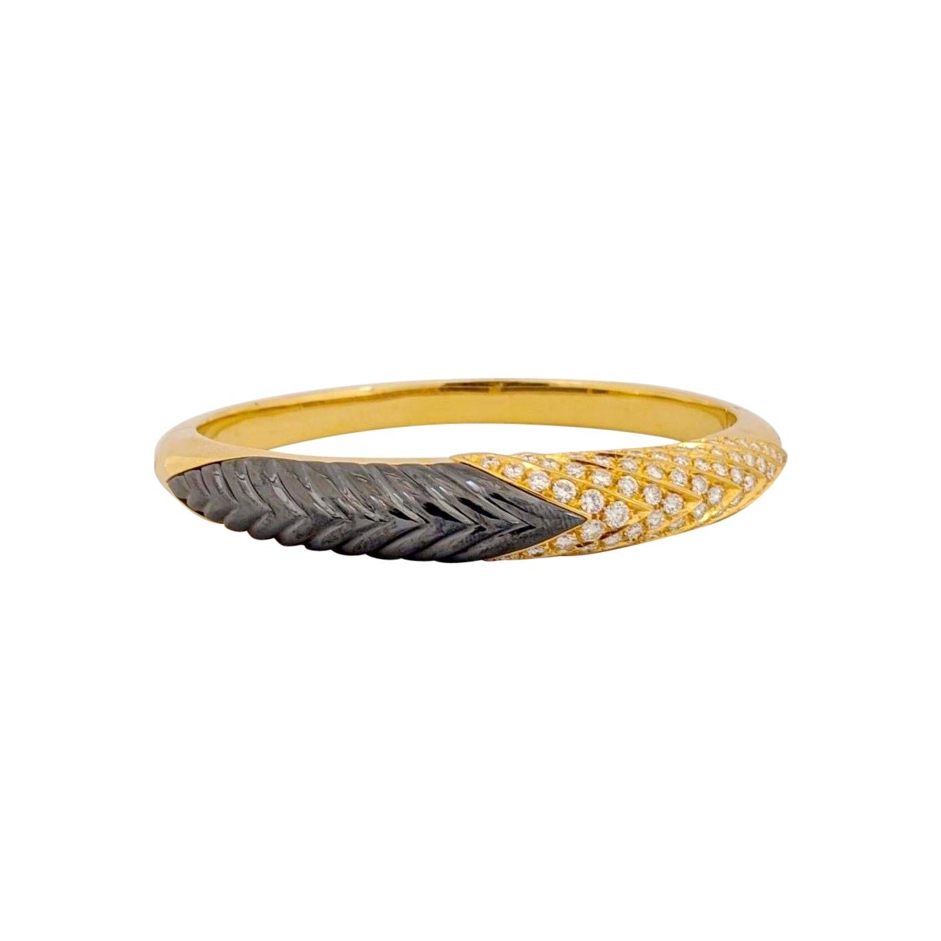 Picchiotti 18KT YG Bangle Bracelet with 2.20 Carat Diamonds and Fluted Hematite For Sale