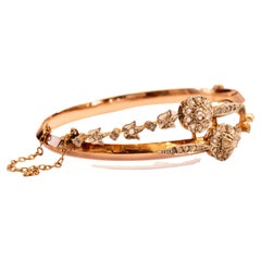 18 Karat Gold Bangle Rigid Bracelet With 36 Rose Cut Diamonds Set in Platinum