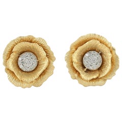 18 Karat Gold Bloom Flower Diamond Stud Earrings