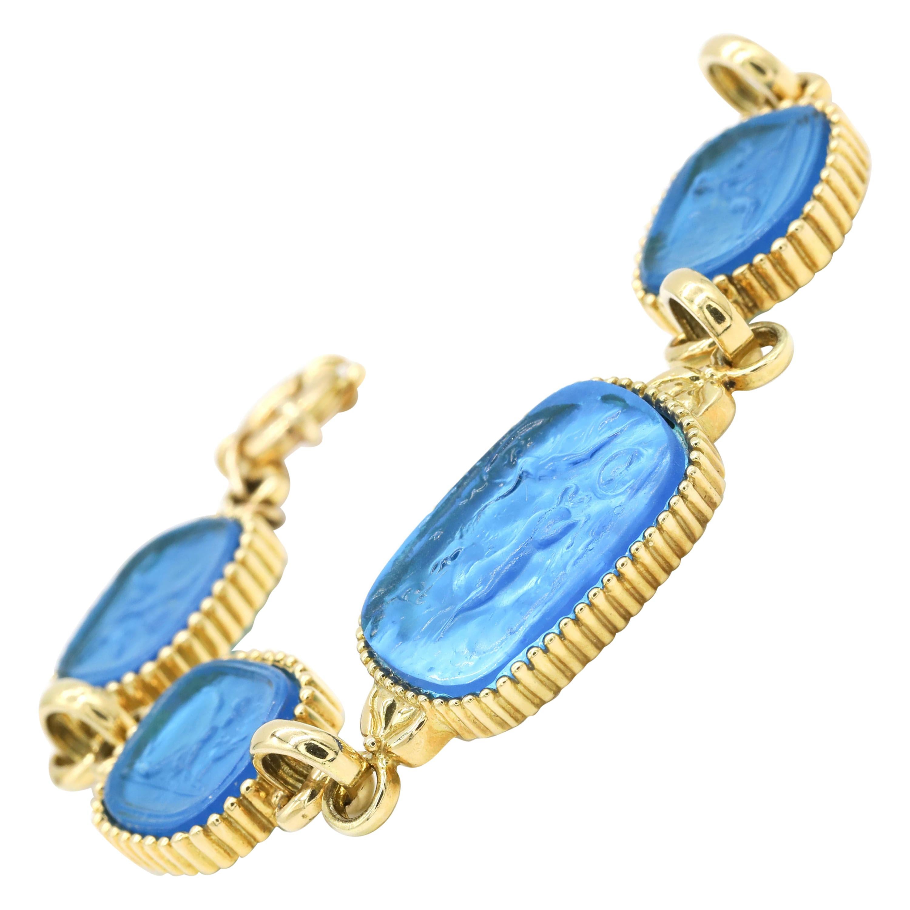 18 Karat Gold Blue Carved Italian Murano Glass Cameo Intaglio Link Bracelet