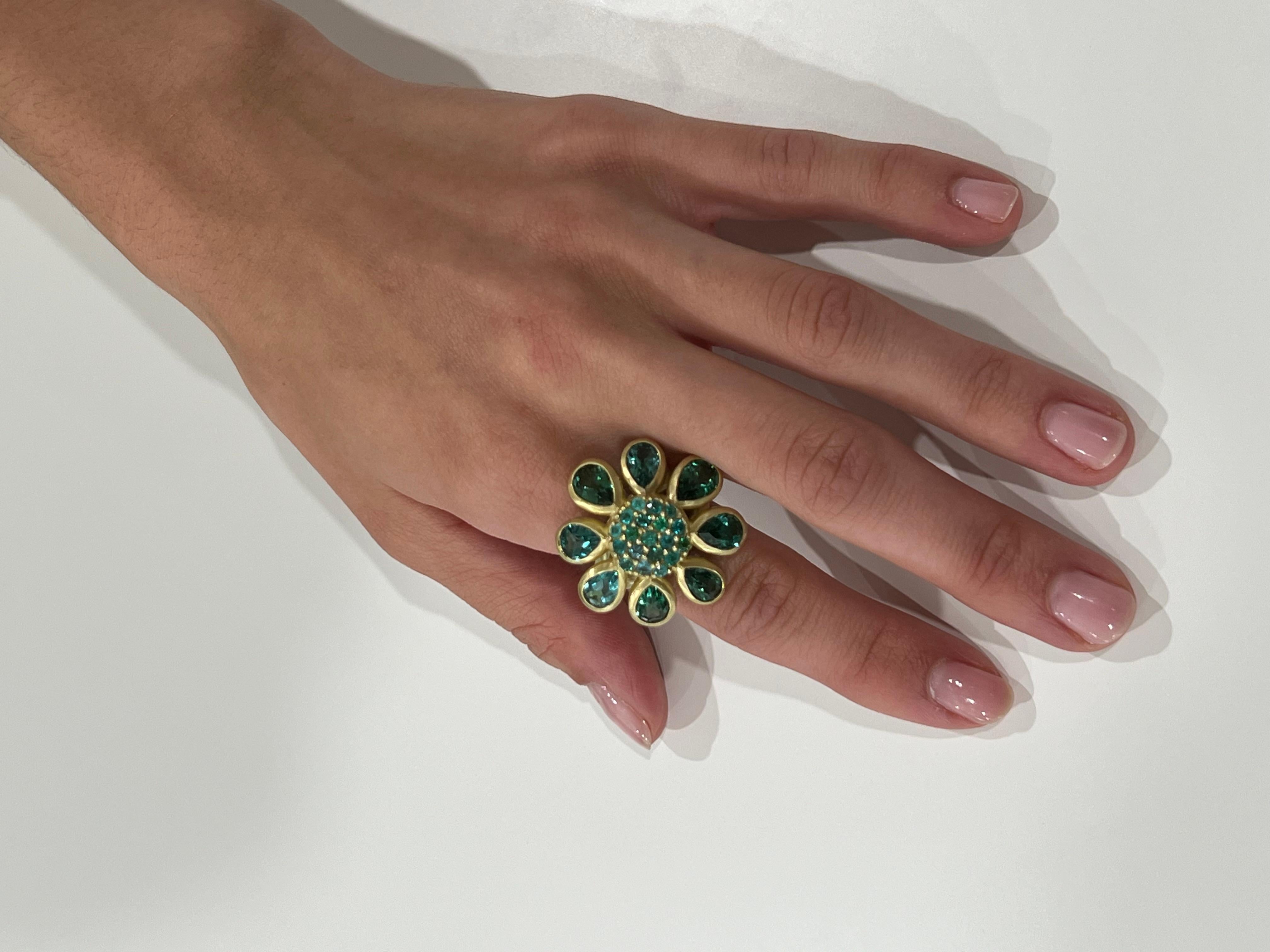 Women's or Men's 18 Karat Gold Blue-Green Tourmaline Cabochon Flower Ring For Sale