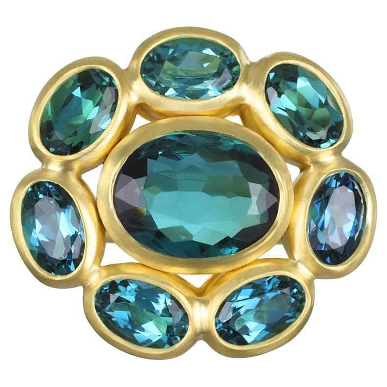 18 Karat Gold Blue-Green Tourmaline Daisy Ring For Sale