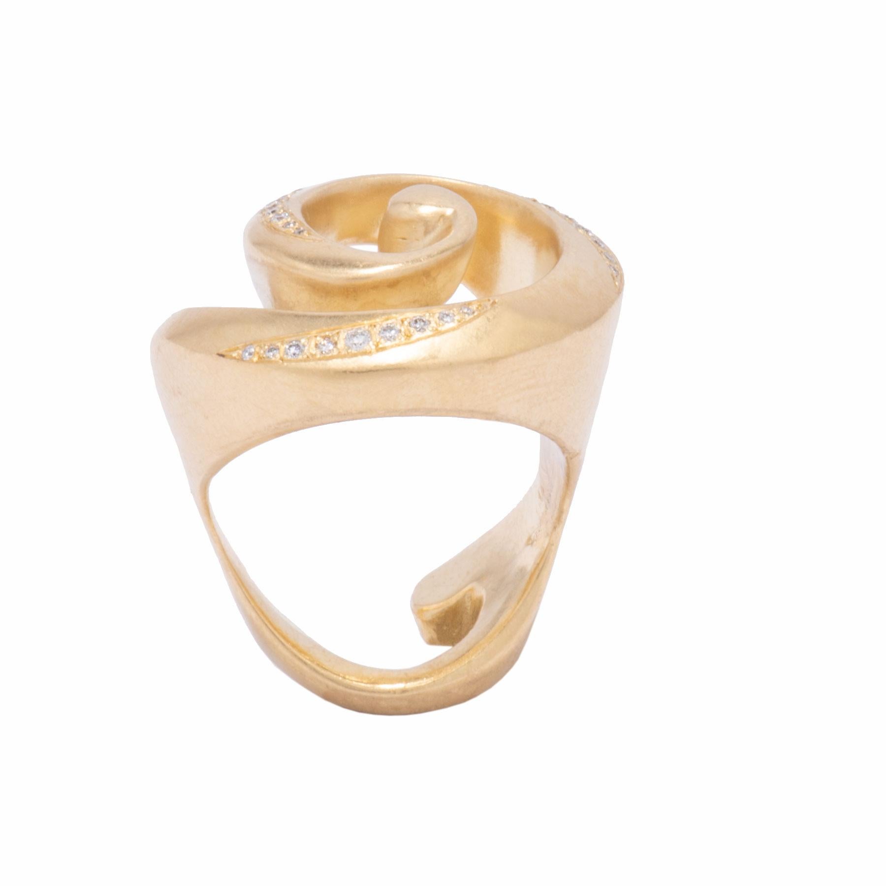Contemporary 18 Karat Gold Broken Shell Ring with Diamonds For Sale