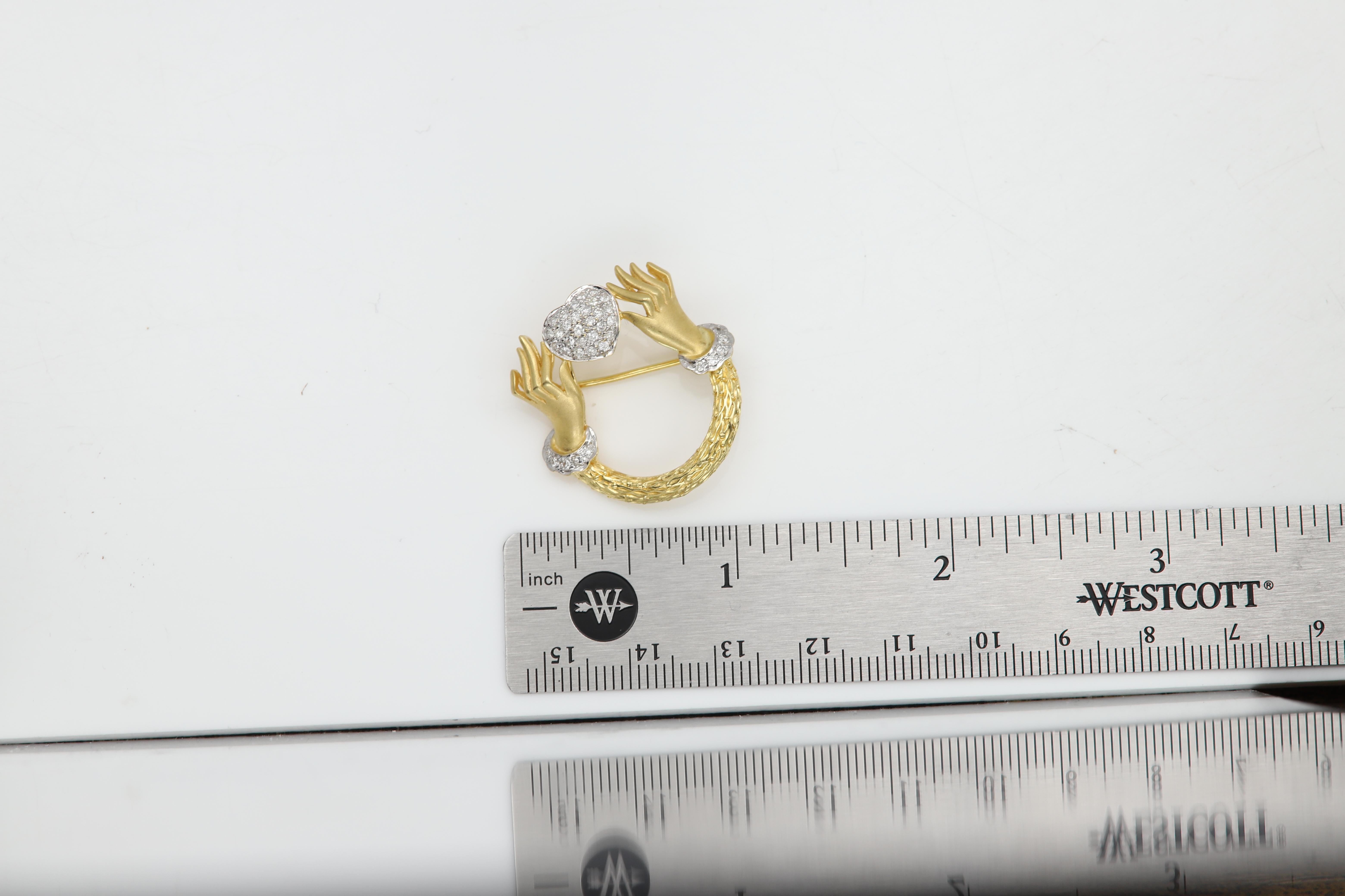 18 Karat Gold Brooch Pin Circa 1960 Love Heart Hands Brooch Pin Love Heart Pin For Sale 1