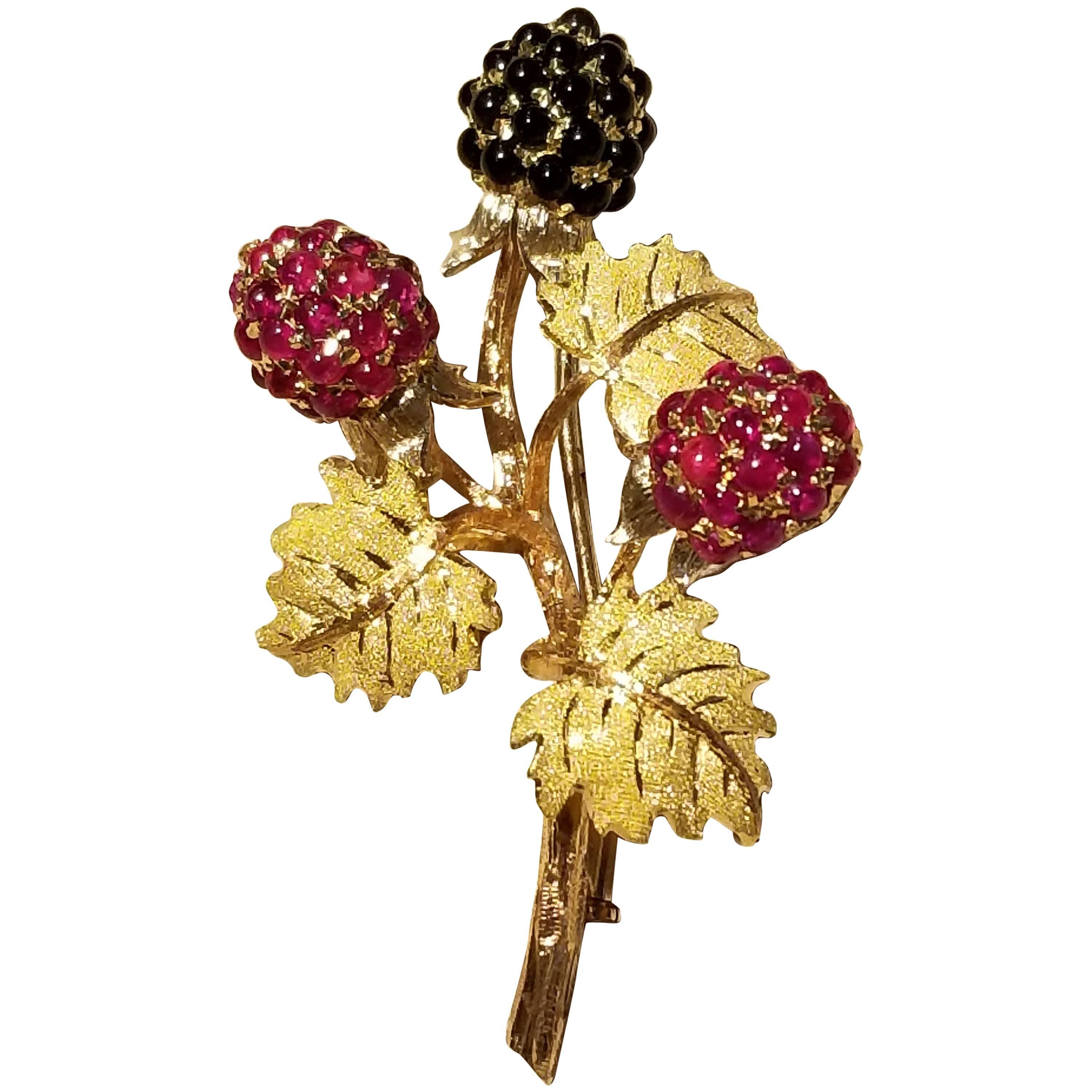 18 Karat Gold Buccellati Ruby and Onyx Berry Brooch For Sale