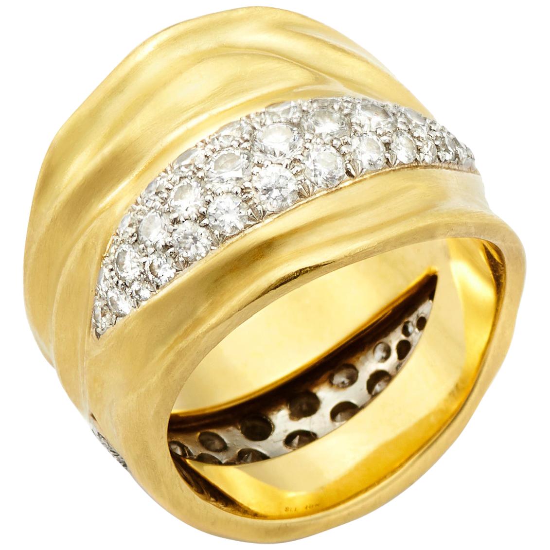 Susan Lister Locke 18K Gold Burst Ring with 1.80 Carat Brilliant Cut Diamonds