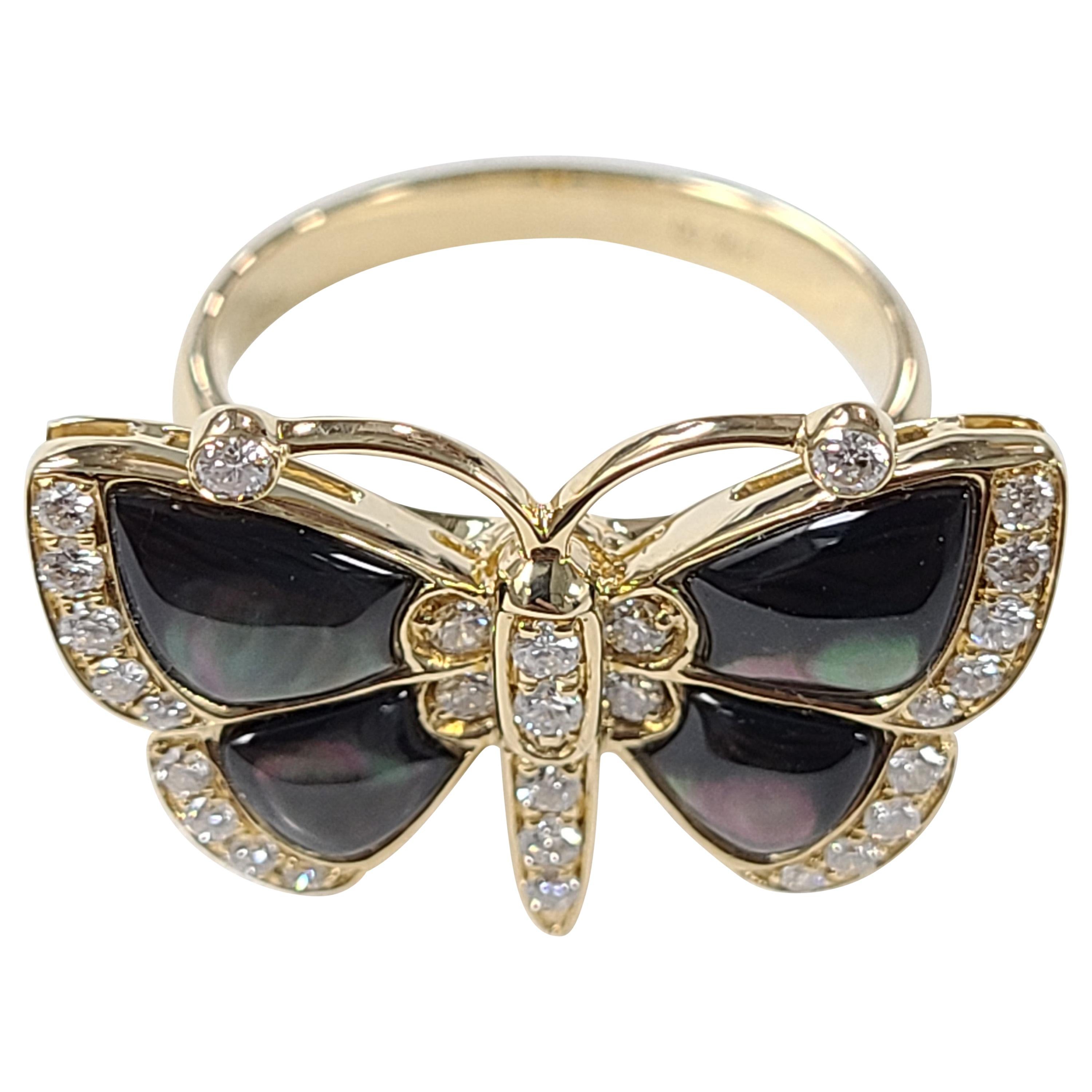 Bague créatrice papillon en or 18 carats avec diamants en vente