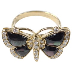 Used 18 Karat Gold Butterfly Designer Ring with Diamonds