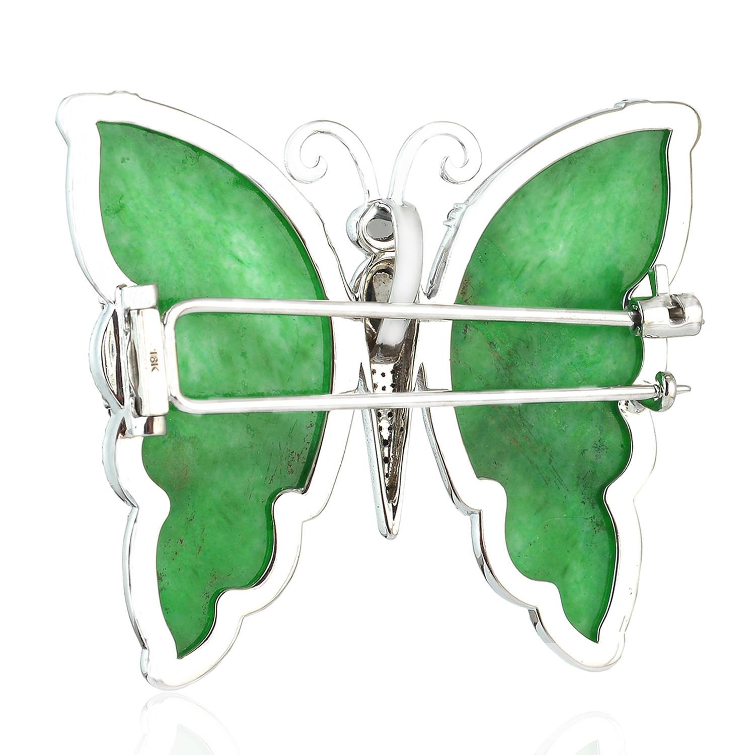 Mixed Cut 18 Karat Gold Butterfly Jade Diamond Brooch For Sale