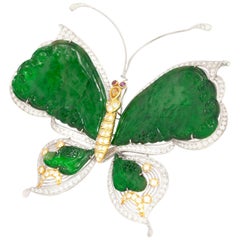18 Karat Gold Butterfly Jadeite Jade Brooch or Pin with Diamonds