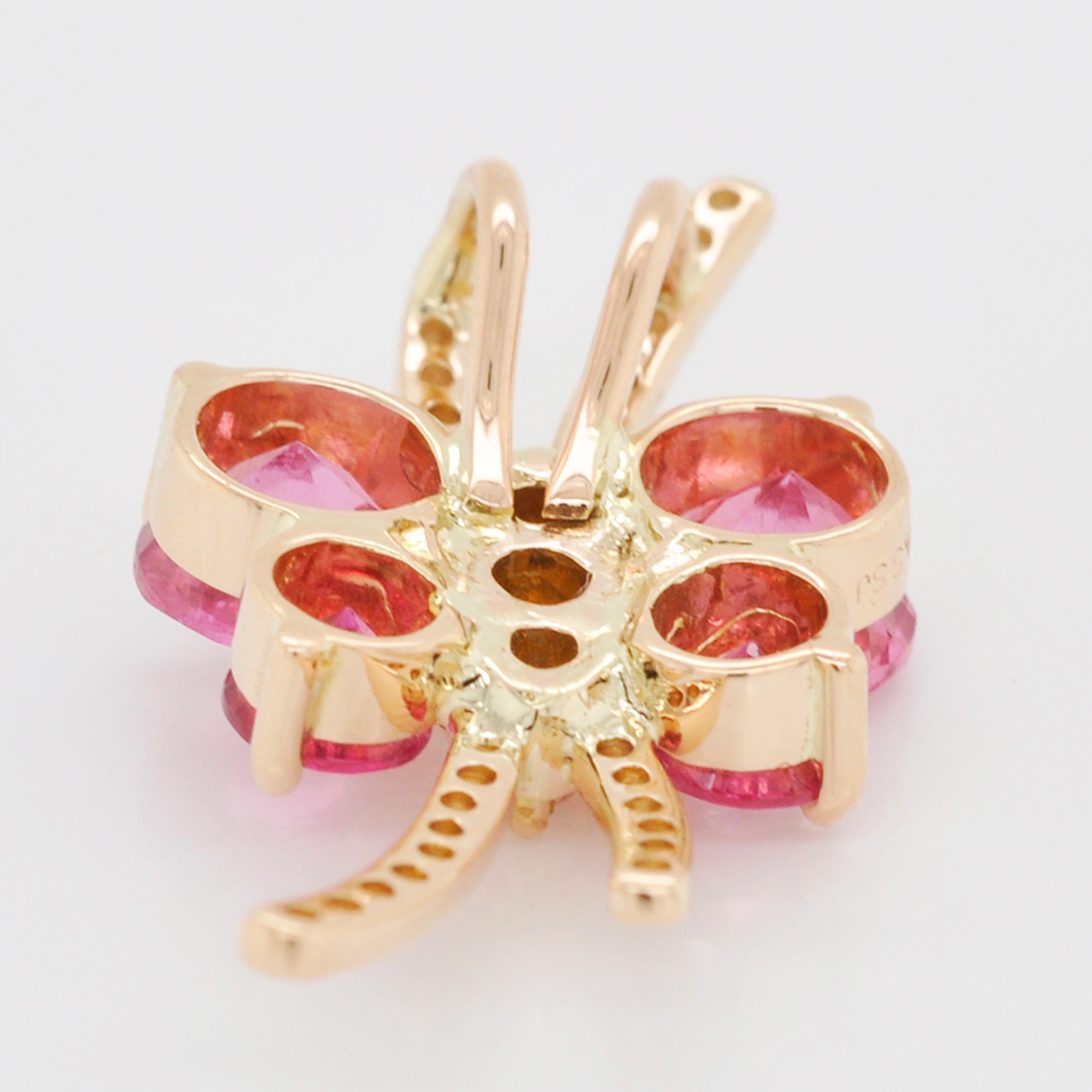 18 Karat Gold Butterfly Shaped Pink Tourmaline Diamond Pendant Necklace For Sale 1