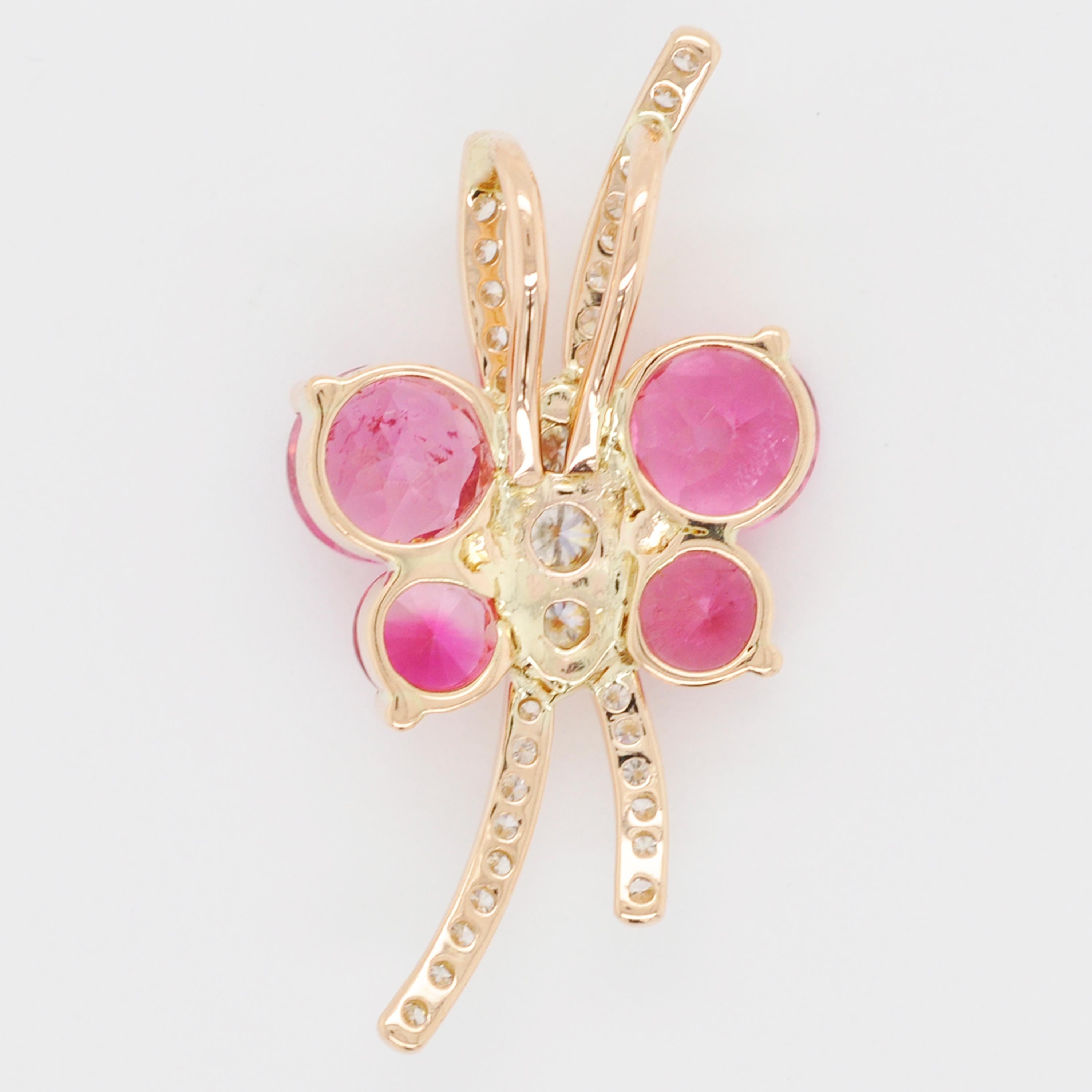 18 Karat Gold Butterfly Shaped Pink Tourmaline Diamond Pendant Necklace For Sale 2