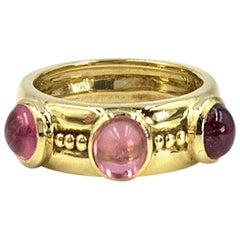 18 Karat Gold Cabochon Pink Tourmaline Ring