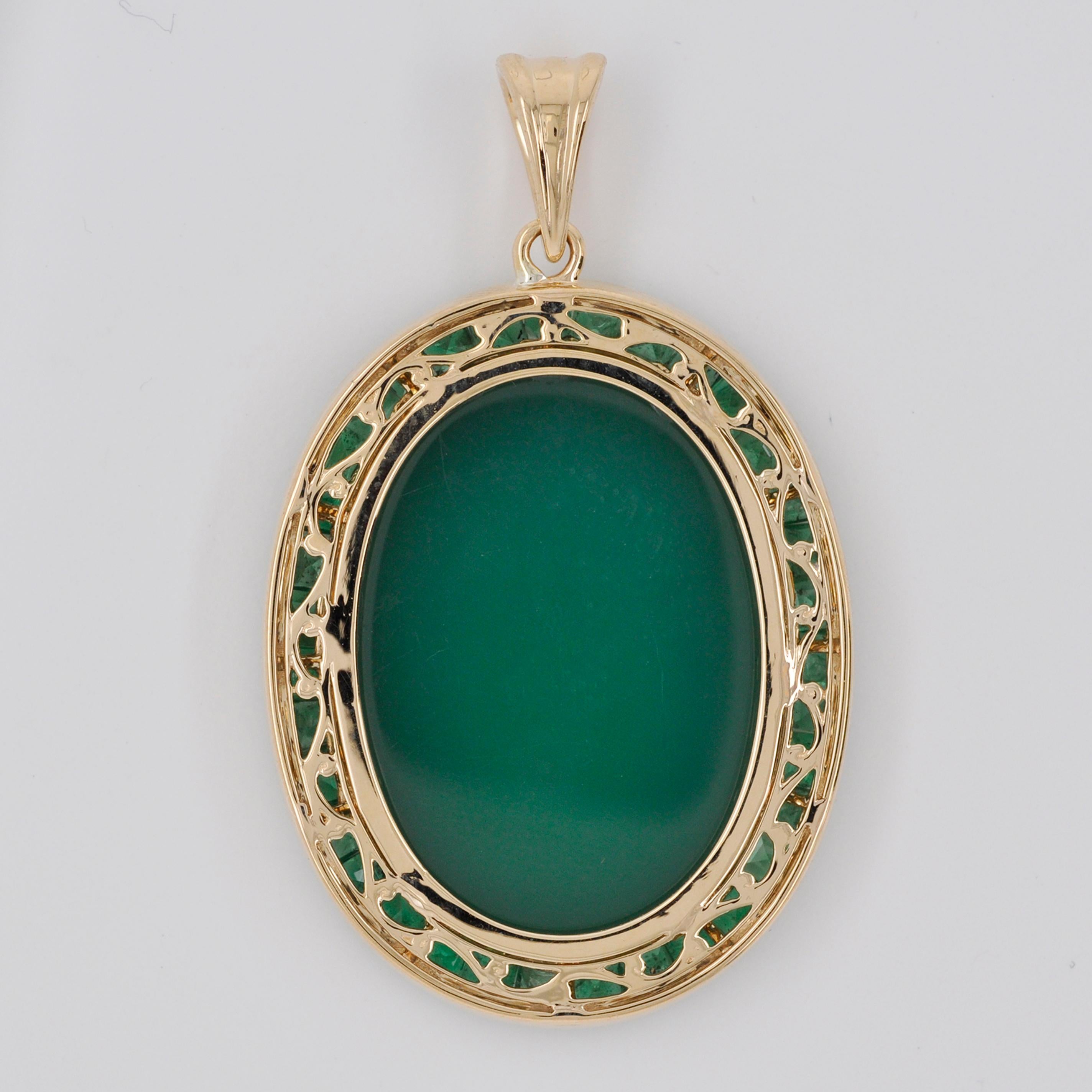 Women's 18 Karat Gold Caliber-Cut Emerald Ganesha Cameo Contemporary Pendant Necklace For Sale