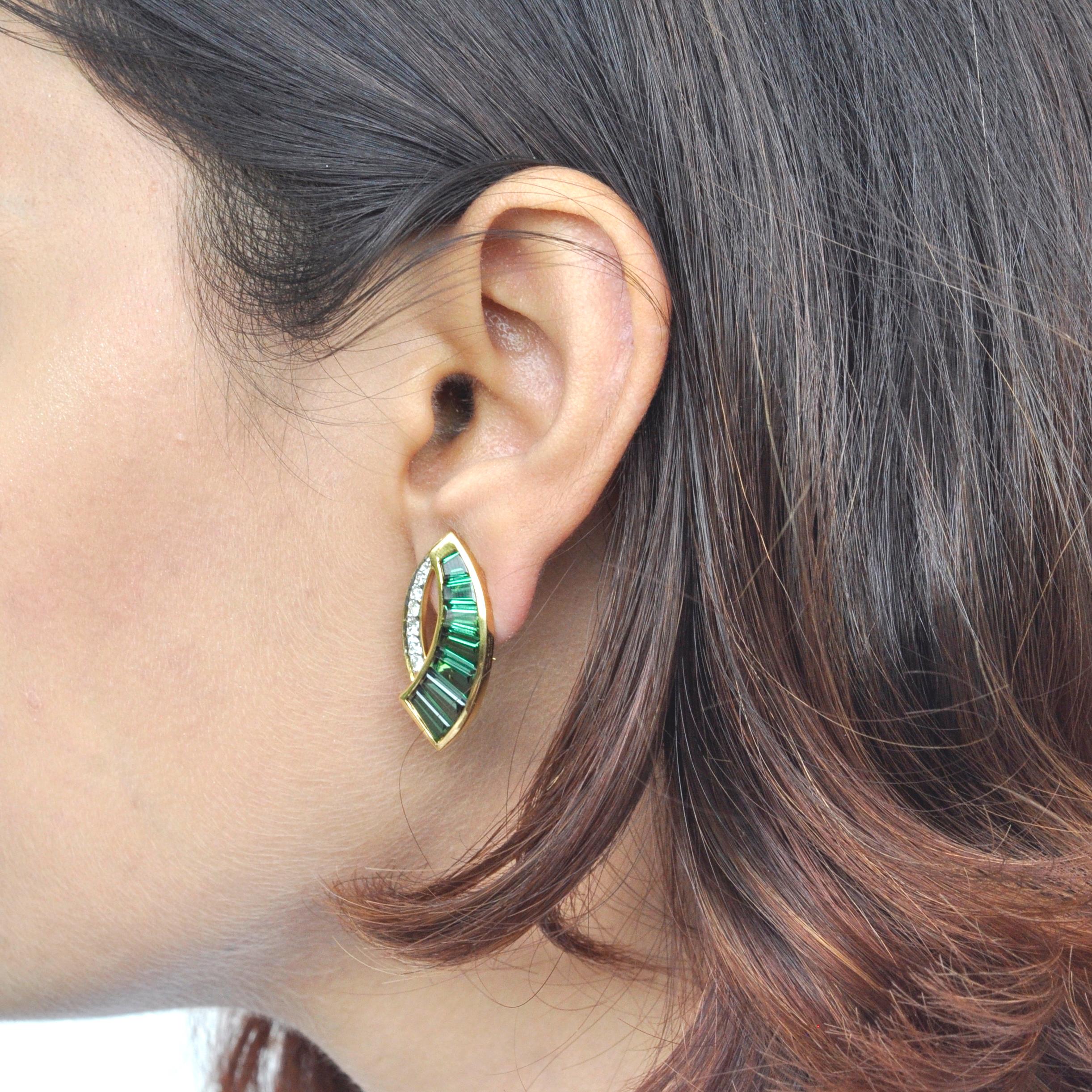 18 Karat Gold Caliber Cut Teal Green Tourmaline Baguette Diamond Stud Earrings For Sale 1