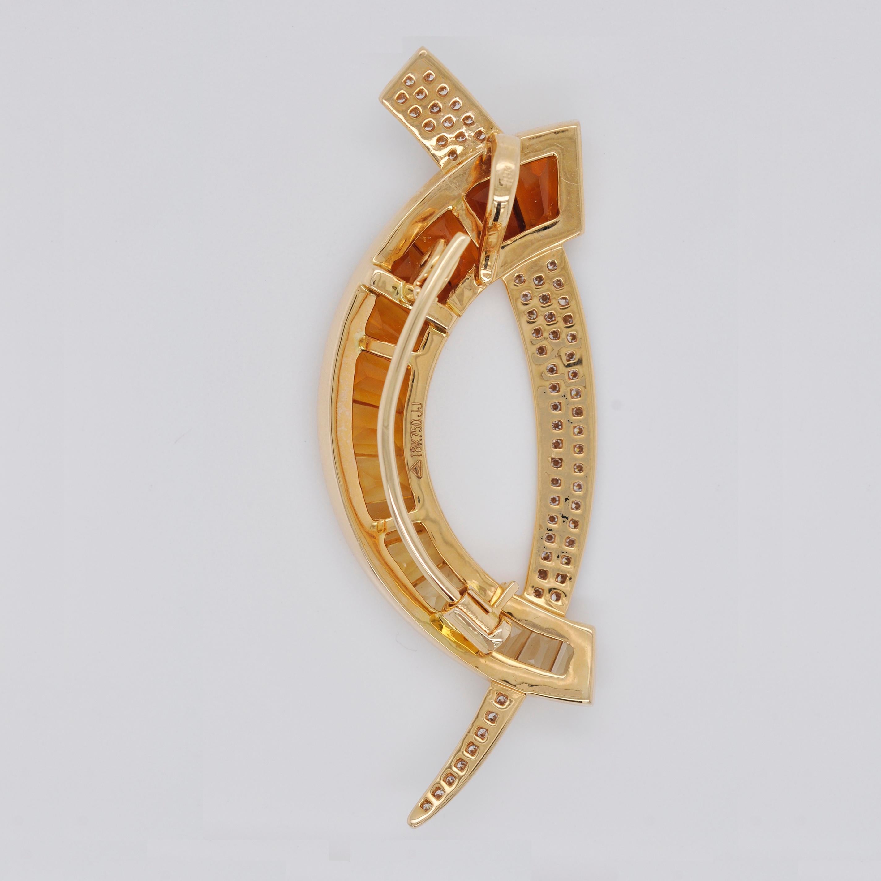 18 Karat Gold Custom Cut Citrine Taper Baguette Diamond Brooch Pendant Necklace In New Condition In Jaipur, Rajasthan