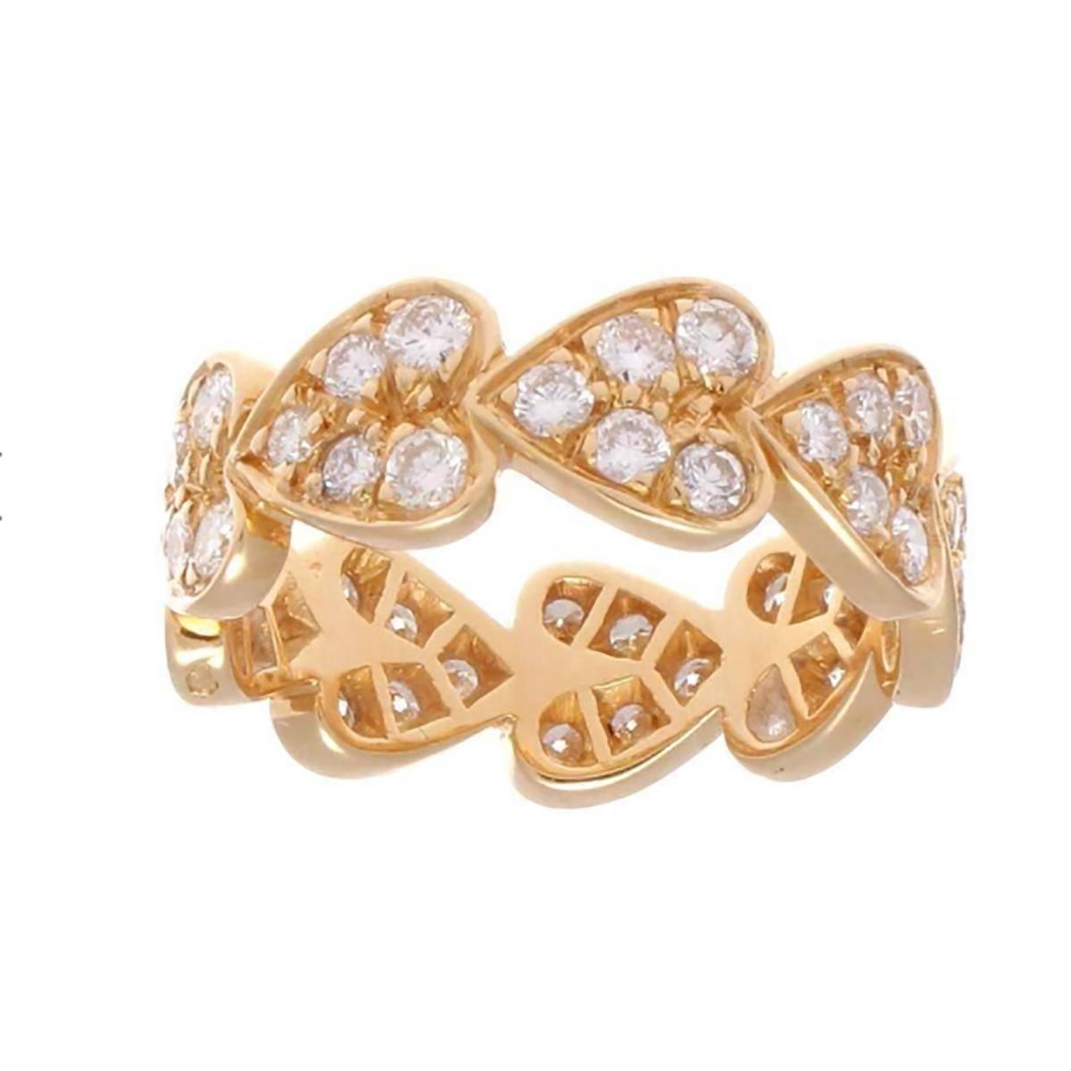 Carier 18k Yellow Gold Heart Eternity Band. Total weight of diamonds  approximately 1.45 carat, Color F, Clarity VVS