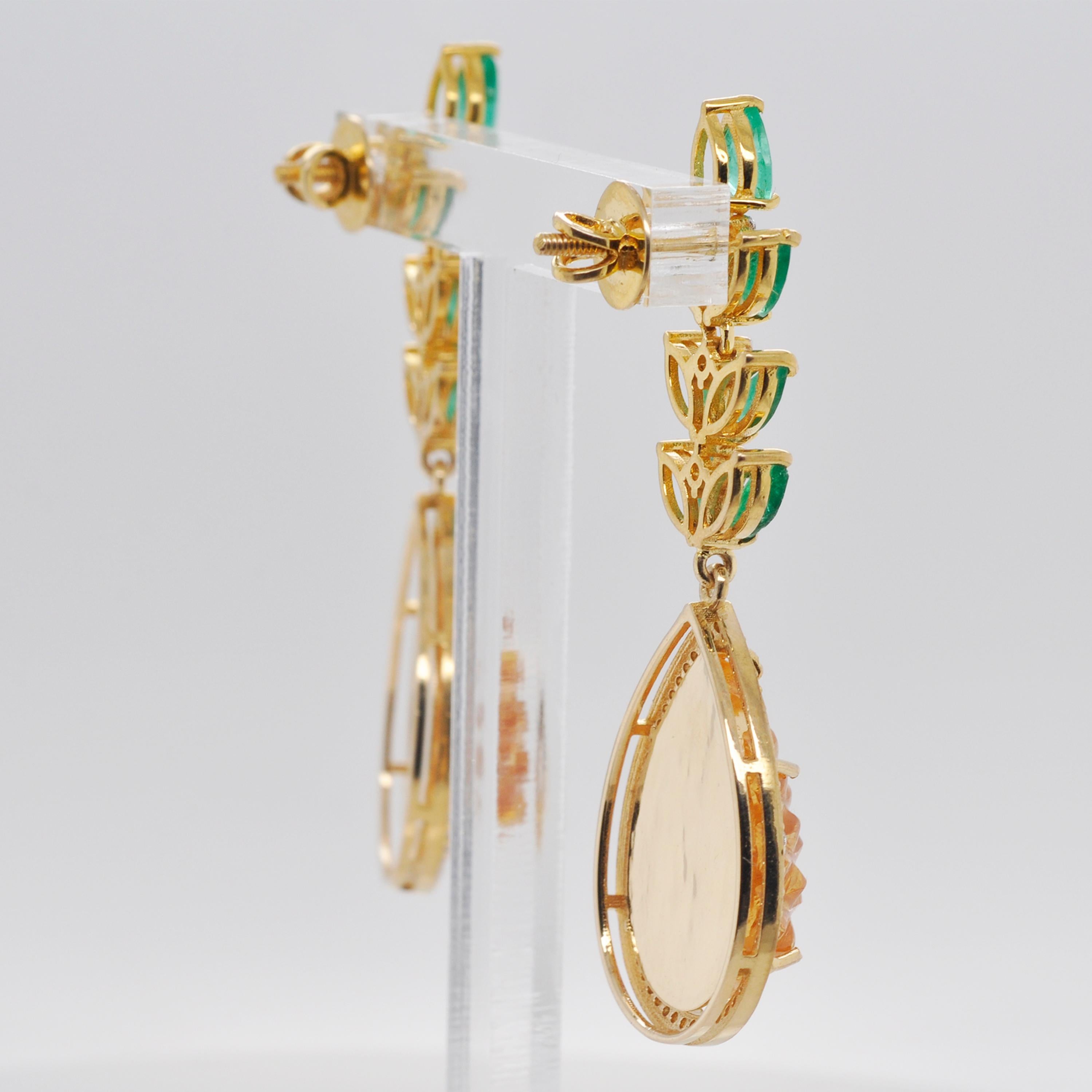 18 Karat Gold Carved Citrine Emerald Diamond Pineapple Dangle Earrings For Sale 2