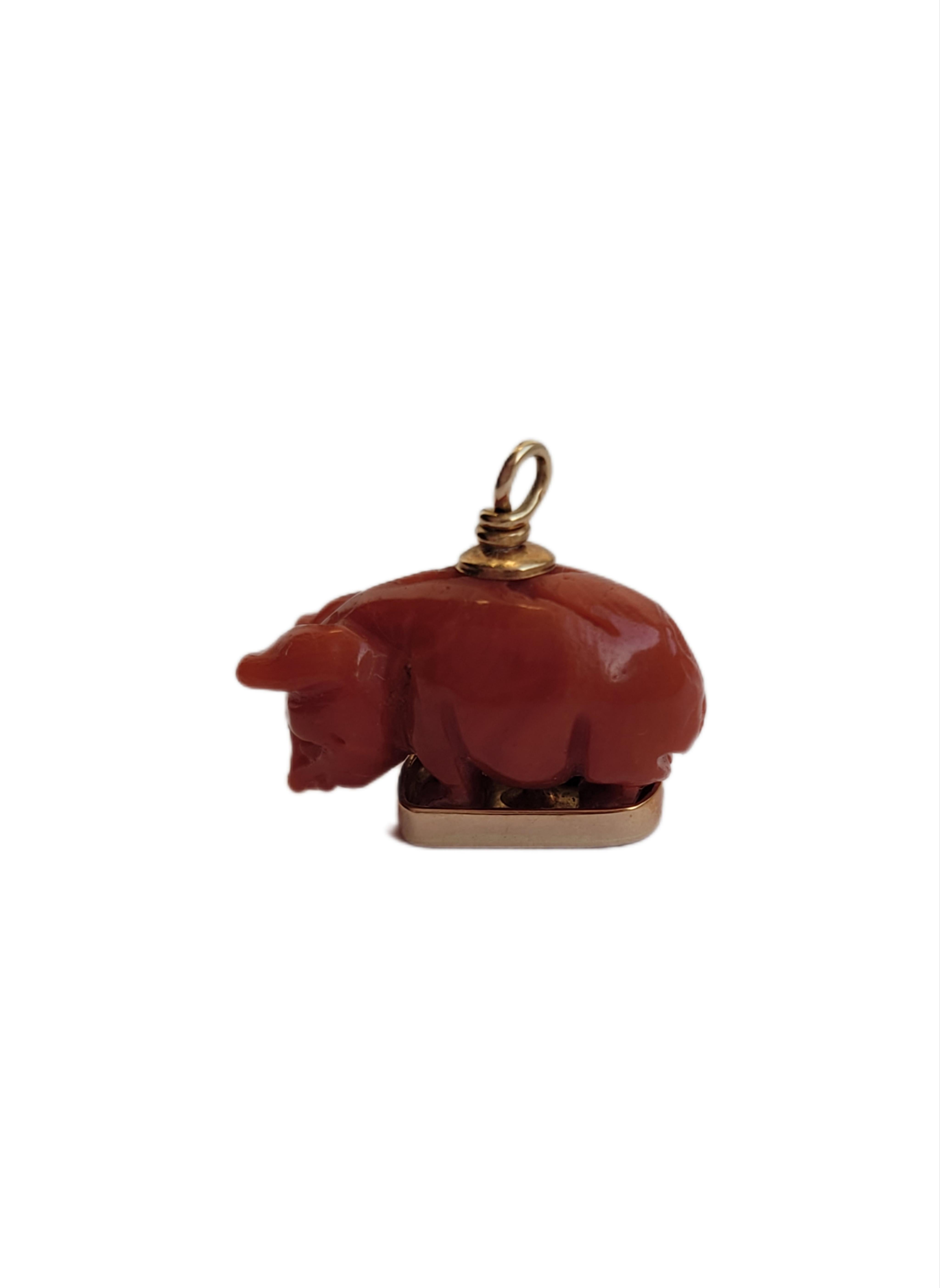 18 Karat Gold Carved Lucky Pig Charm Pendant Fob 1