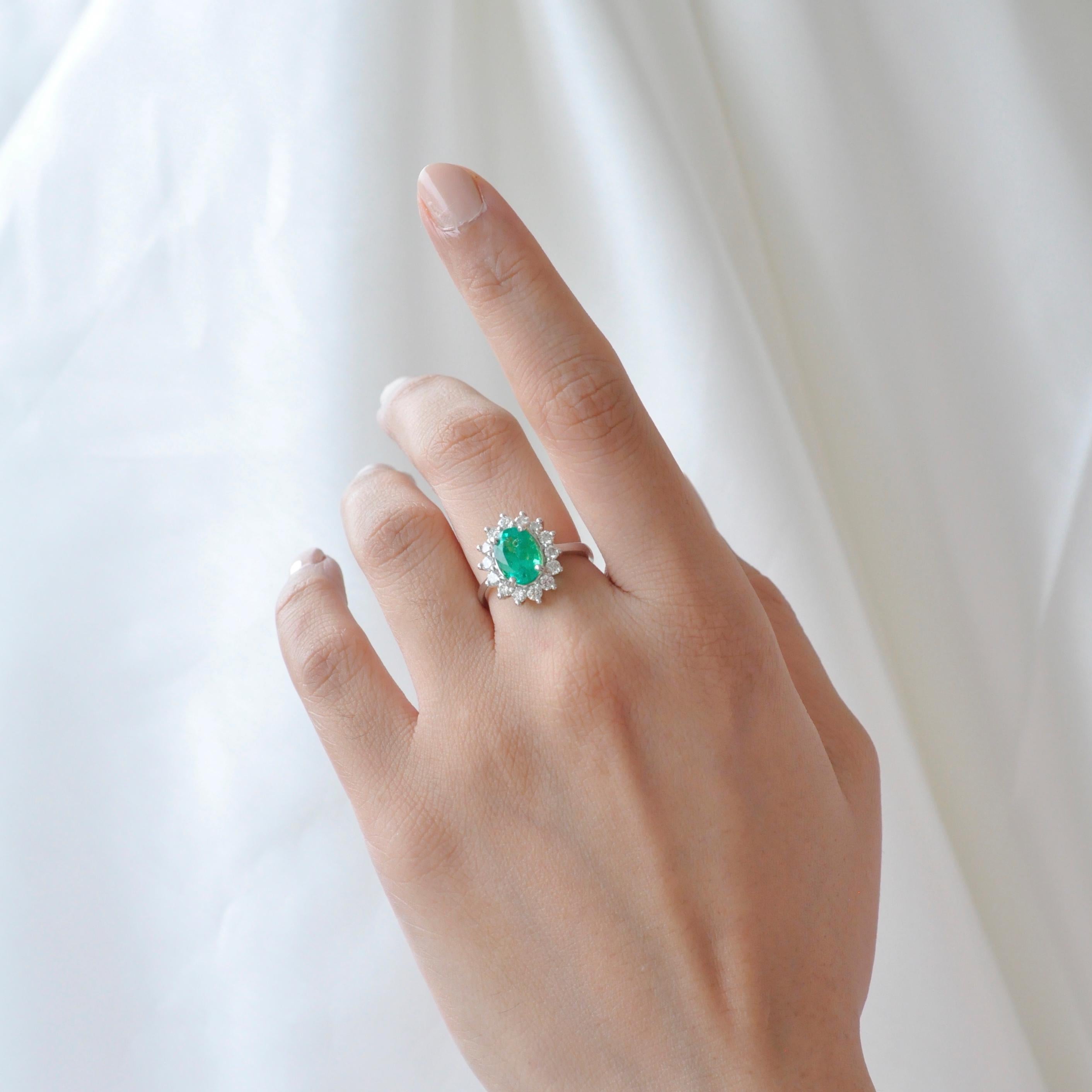 Modern 18 Karat Gold Certified Oval Colombian Emerald Diamond Engagement Ring