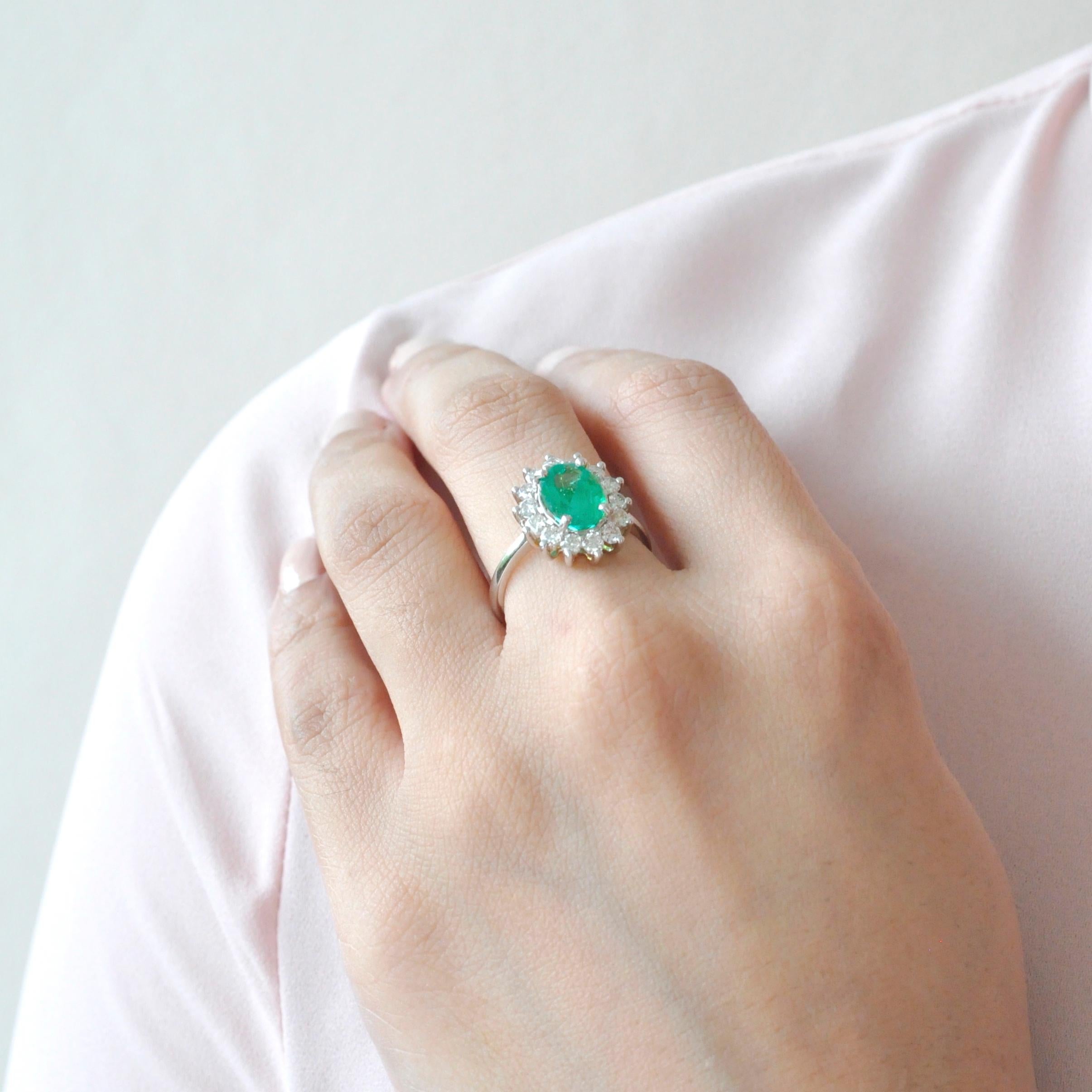 Women's 18 Karat Gold Certified Oval Colombian Emerald Diamond Engagement Ring
