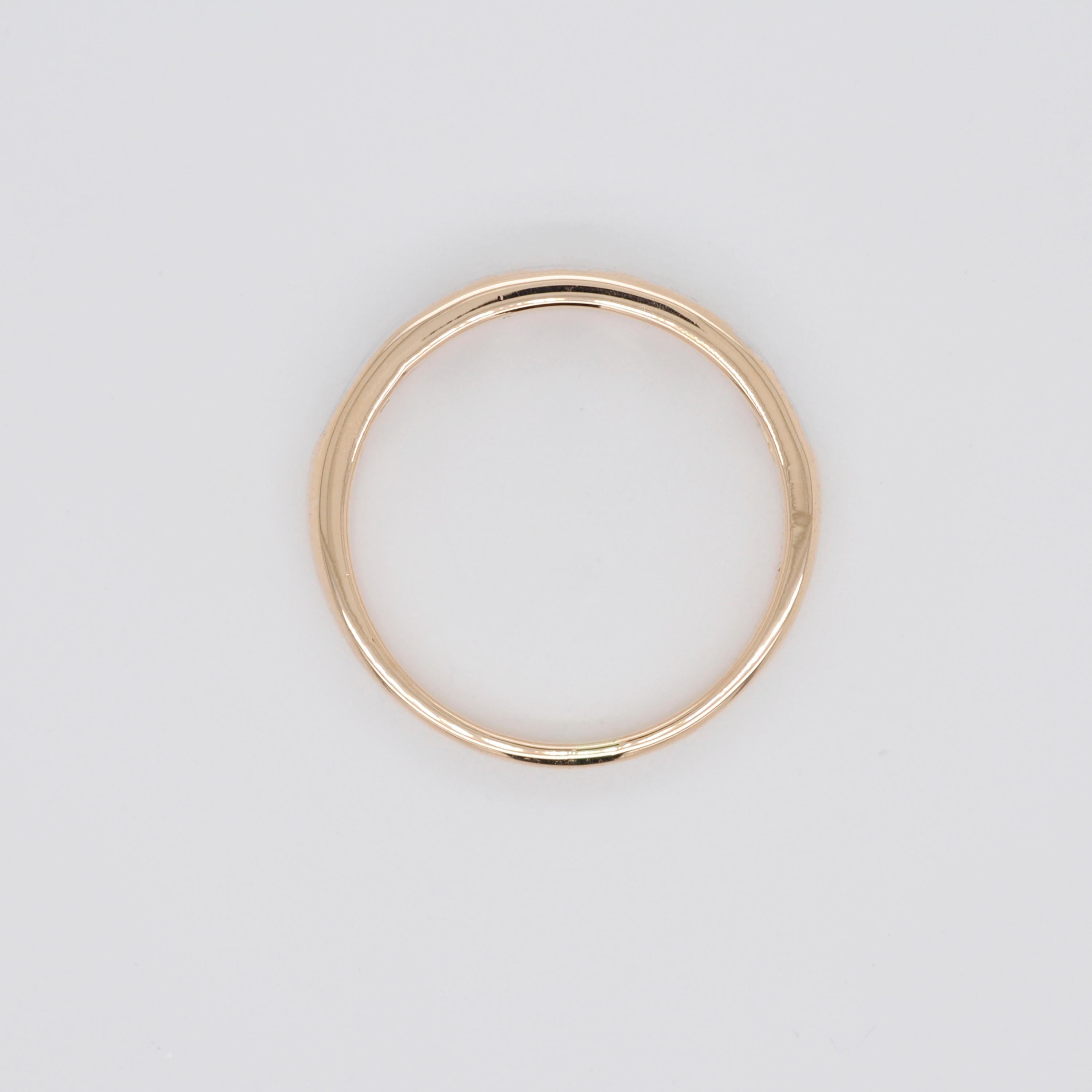 18 Karat Gold Baguette-Diamant zeitgenössischer Bandring mit Kanalfassung 4