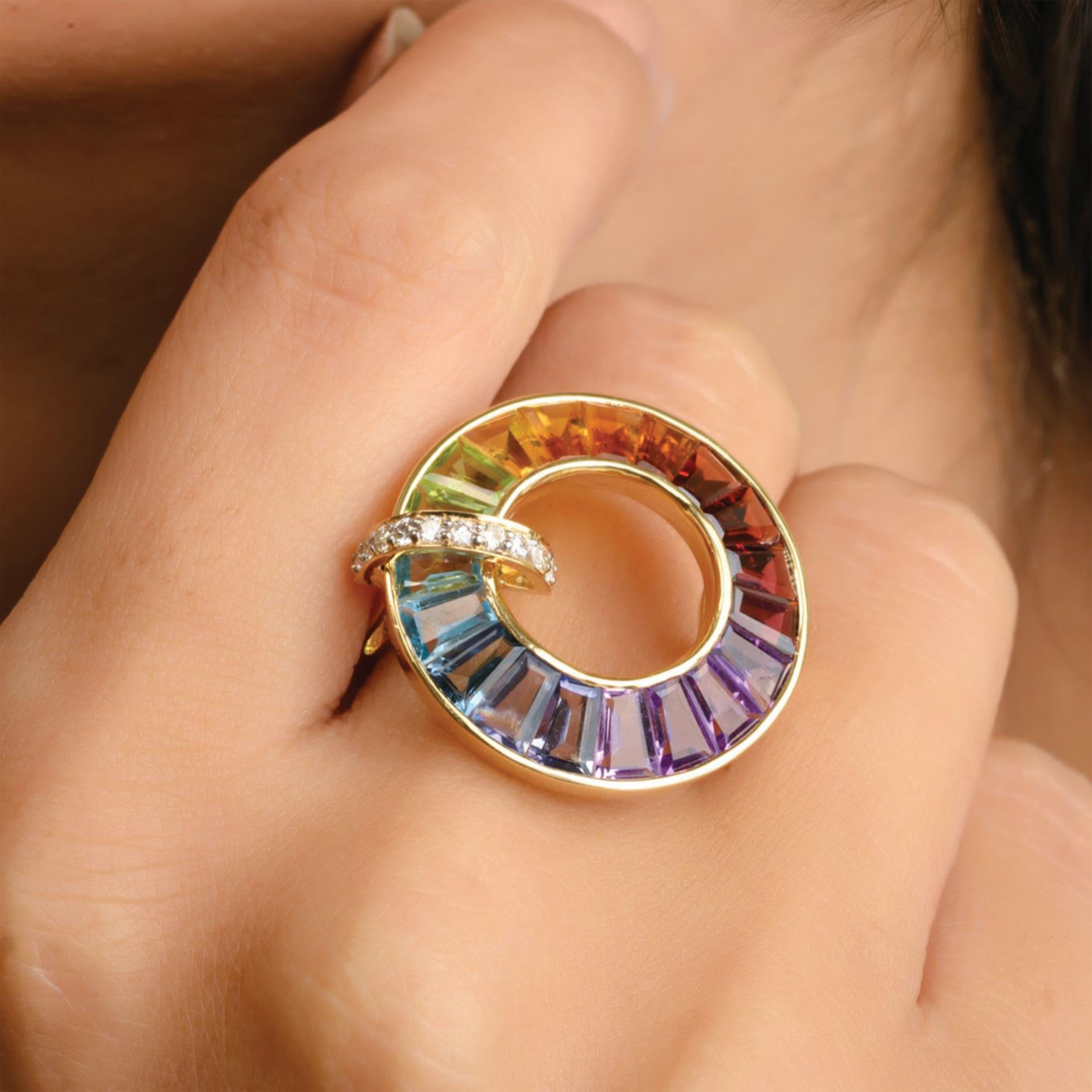 For Sale:  18K Gold Handcrafted Channel-Set Rainbow Gemstones Diamond Art Deco Circle Ring 3