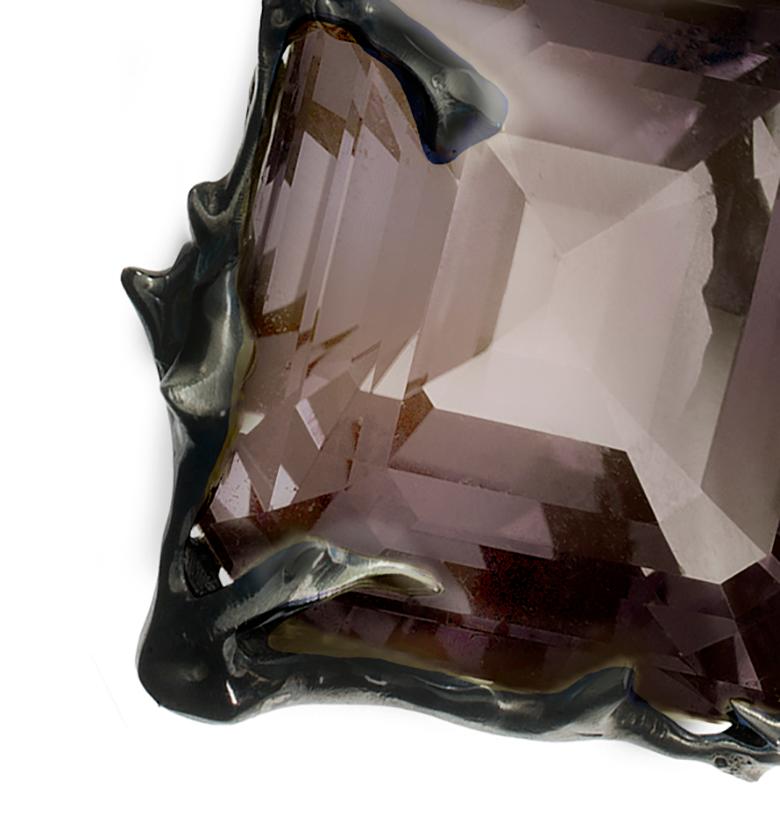 Smoky Quartz and Diamonds Eighteen Karat Black Gold Contemporary Ring In New Condition For Sale In Berlin, DE