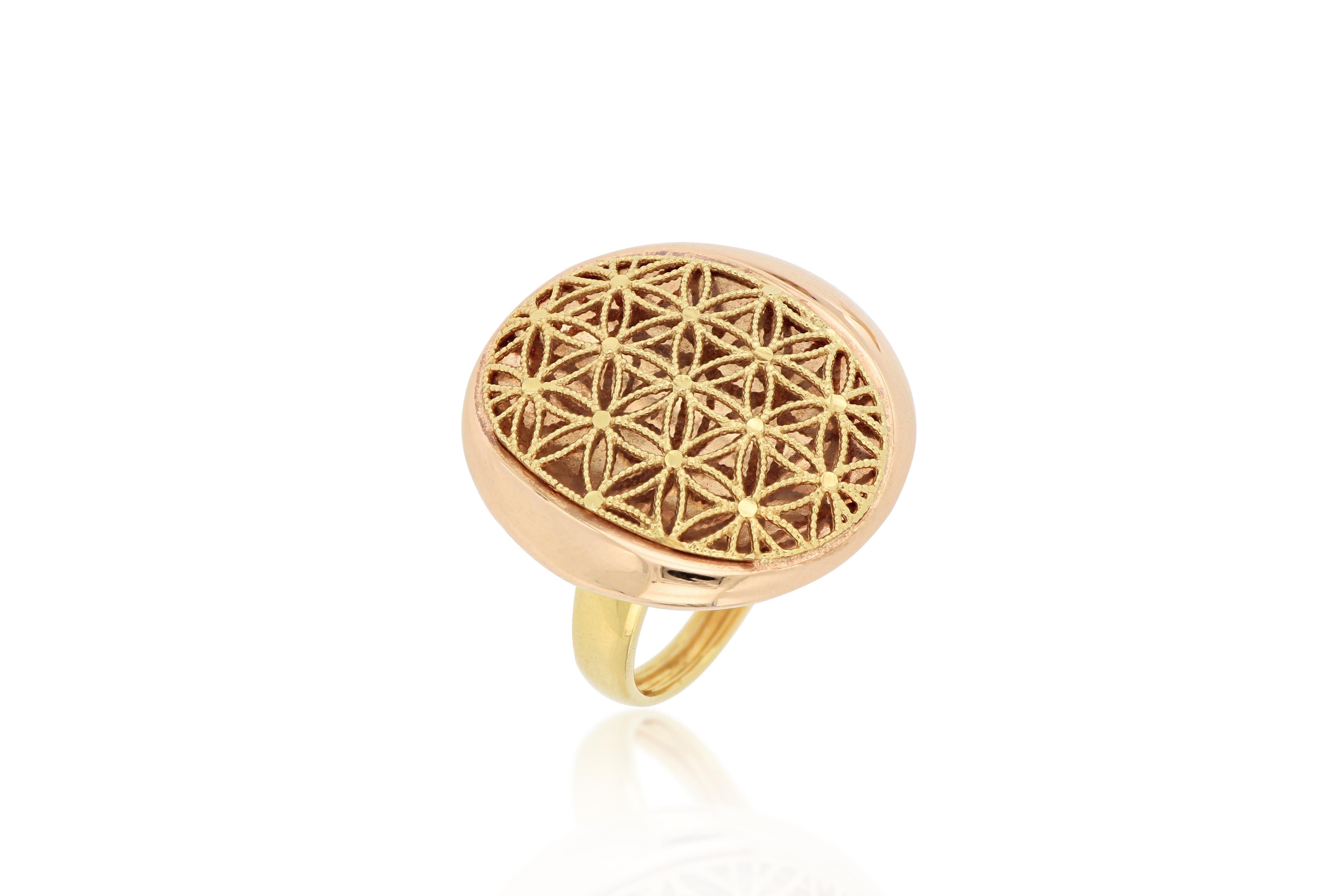 A beautiful 18 karat yellow and rose gold cocktail ring, designed and made in Italy, featuring geometric pattern with textured body .
O’Che 1867 is renowned for its high jewellery collections with fabulous designs. Our designs reflect the cultural