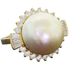 18 Karat Gold Cocktail Ring Jumbo Mabe Pearl Baguette and Round Diamond Halo