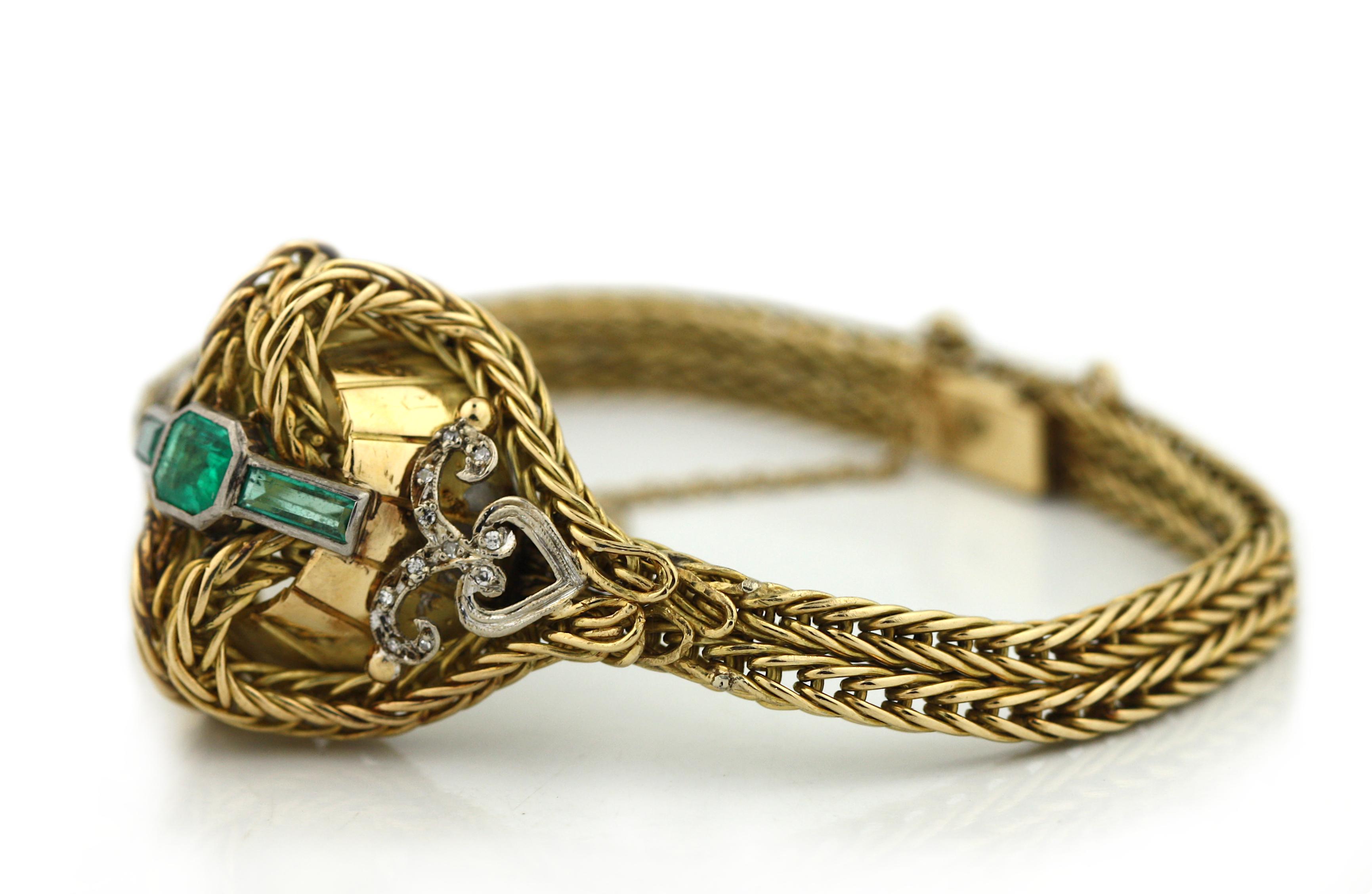
18 karat Gold, Colored Stone and Diamond Bracelet
Composed of woven ropetwist links, accented by bands of diamonds.
Diamonds weighing a total of approximately .60 carats
Length 7 inches
Signed
Gross weight approximately 27.6 dwts