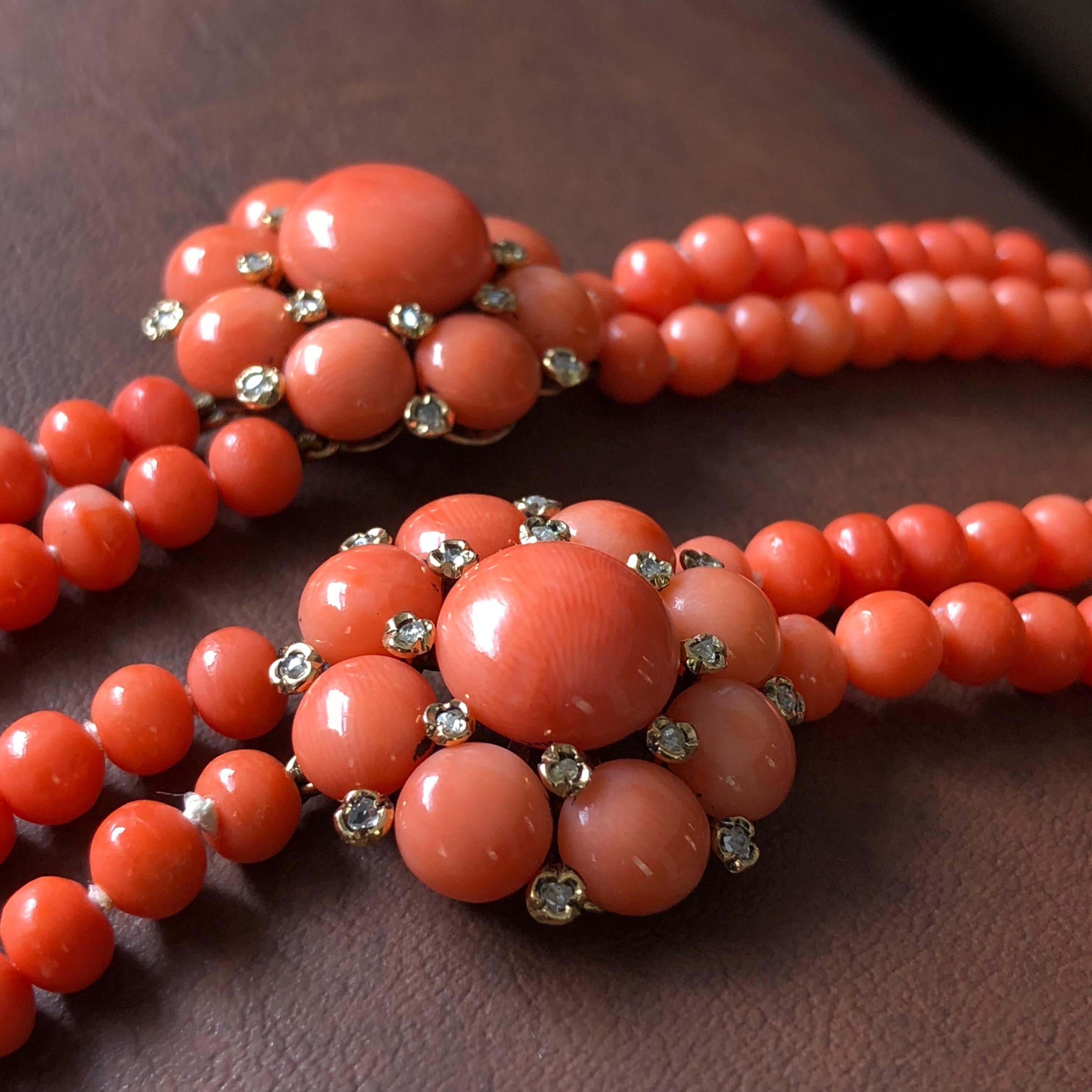 18 Karat Gold Coral and Diamond Necklace 2