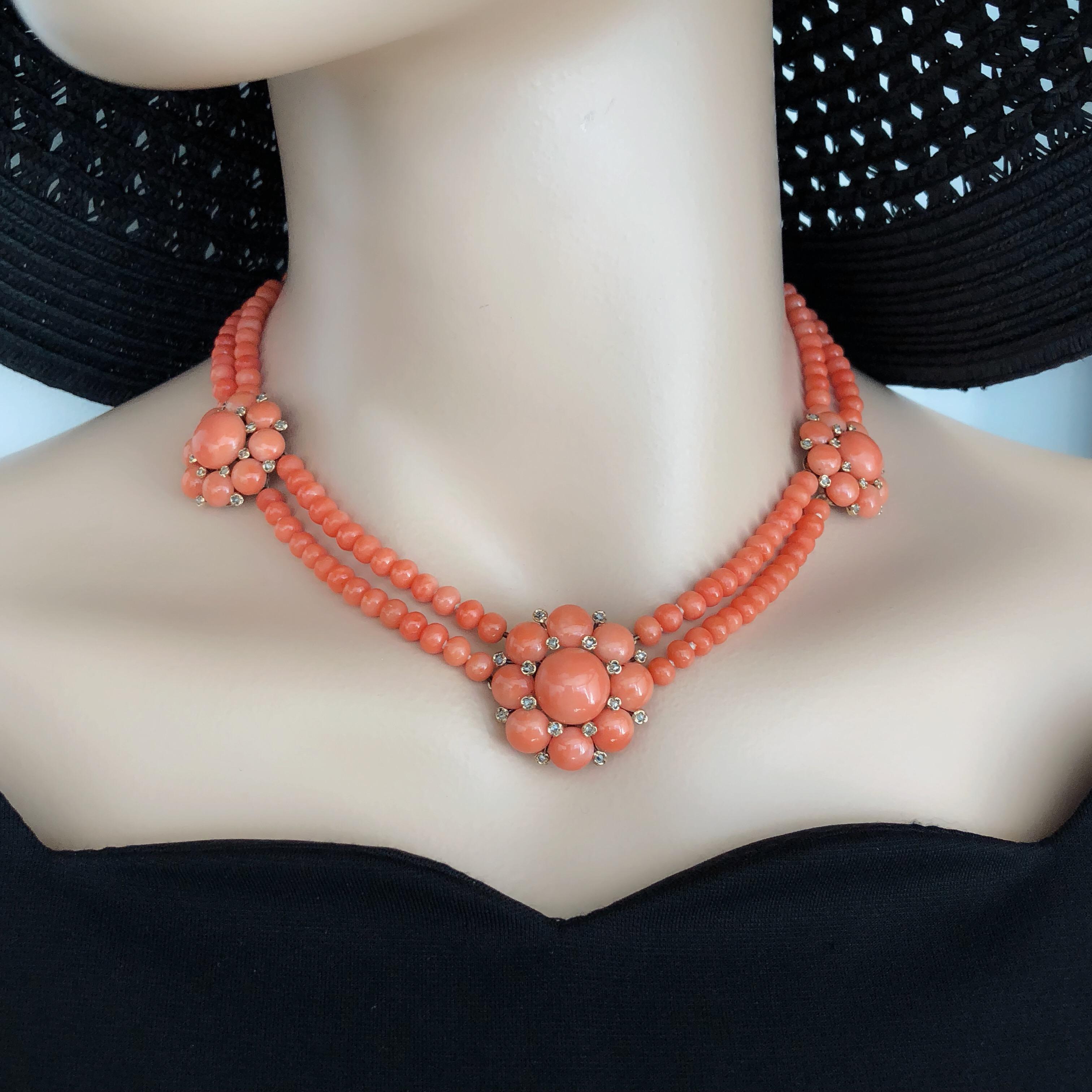 18 Karat Gold Coral and Diamond Necklace 3