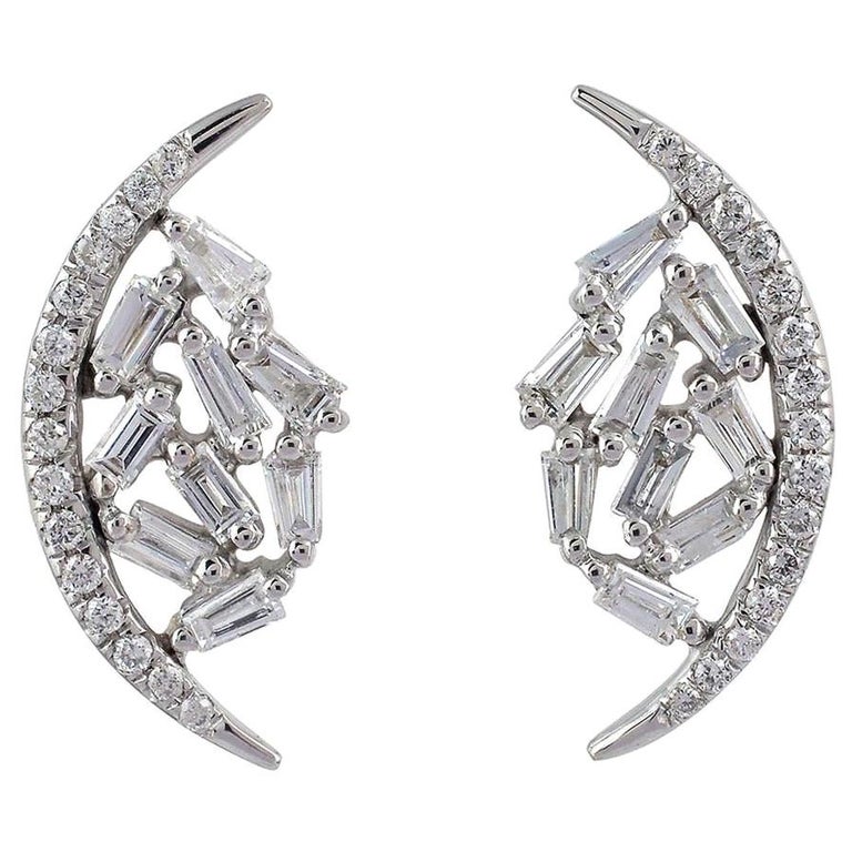 18 Karat Gold Crescent Diamond Stud Earrings For Sale at 1stDibs