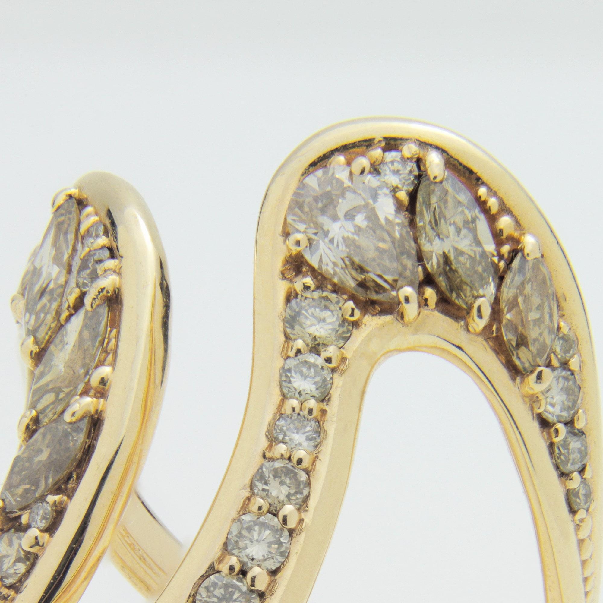 18 Karat Gold Cuff and Ring 'Stream' Suite by Fernando Jorge In Excellent Condition For Sale In Brisbane, QLD