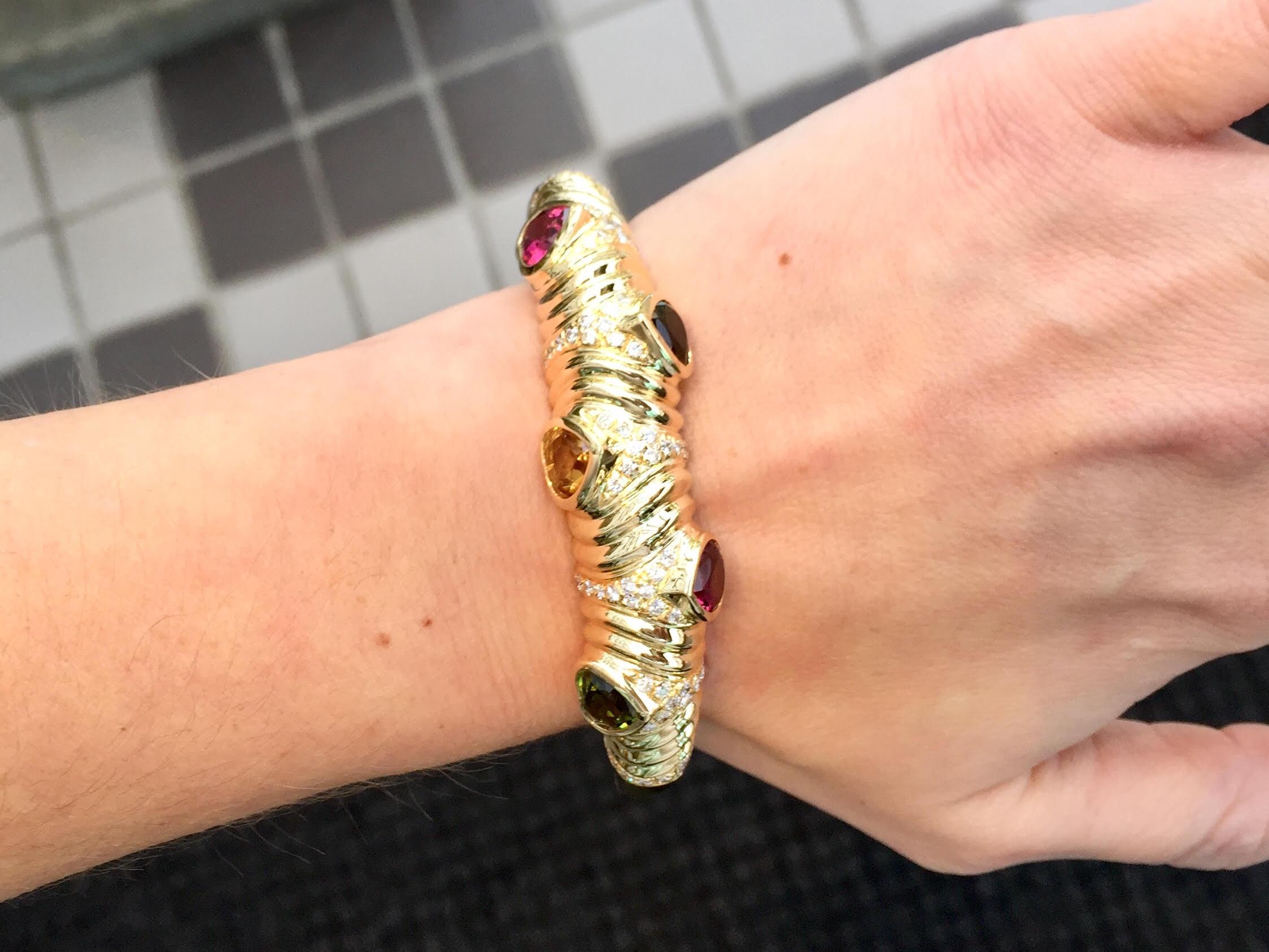 18 Karat Gold Cuff Bracelet with Diamonds and Semi-Precious Heart Shape Stones For Sale 5