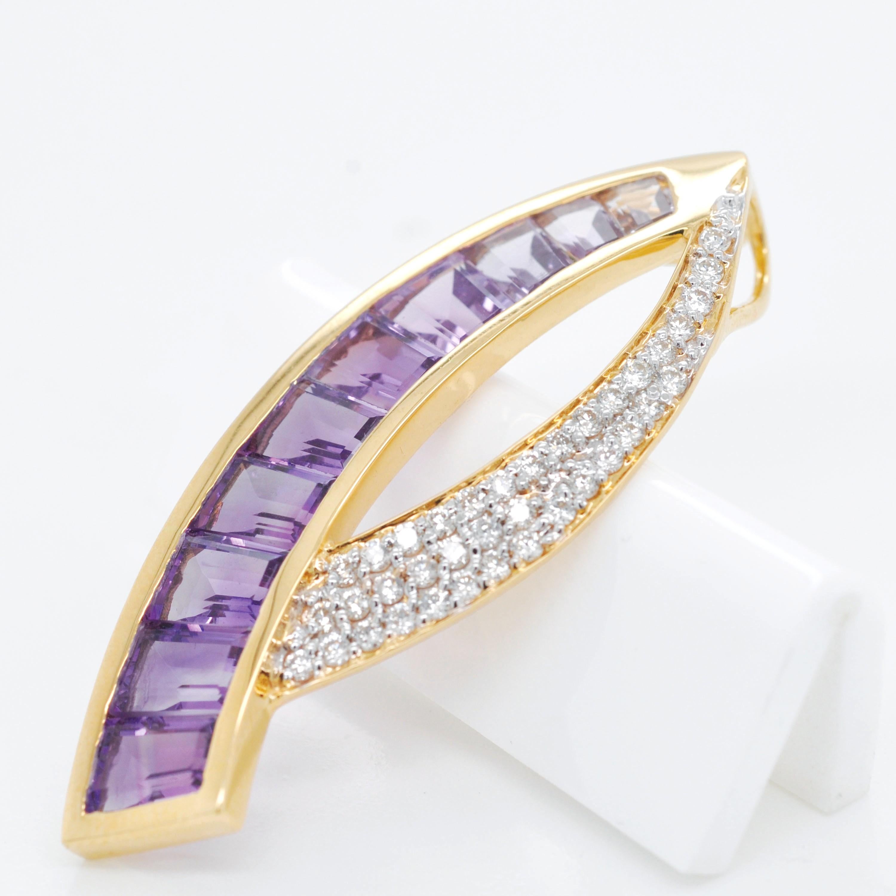 18 Karat Gold Custom Cut Taper Baguette Amethyst Diamant Schwerter-Anhänger Brosche im Angebot 5