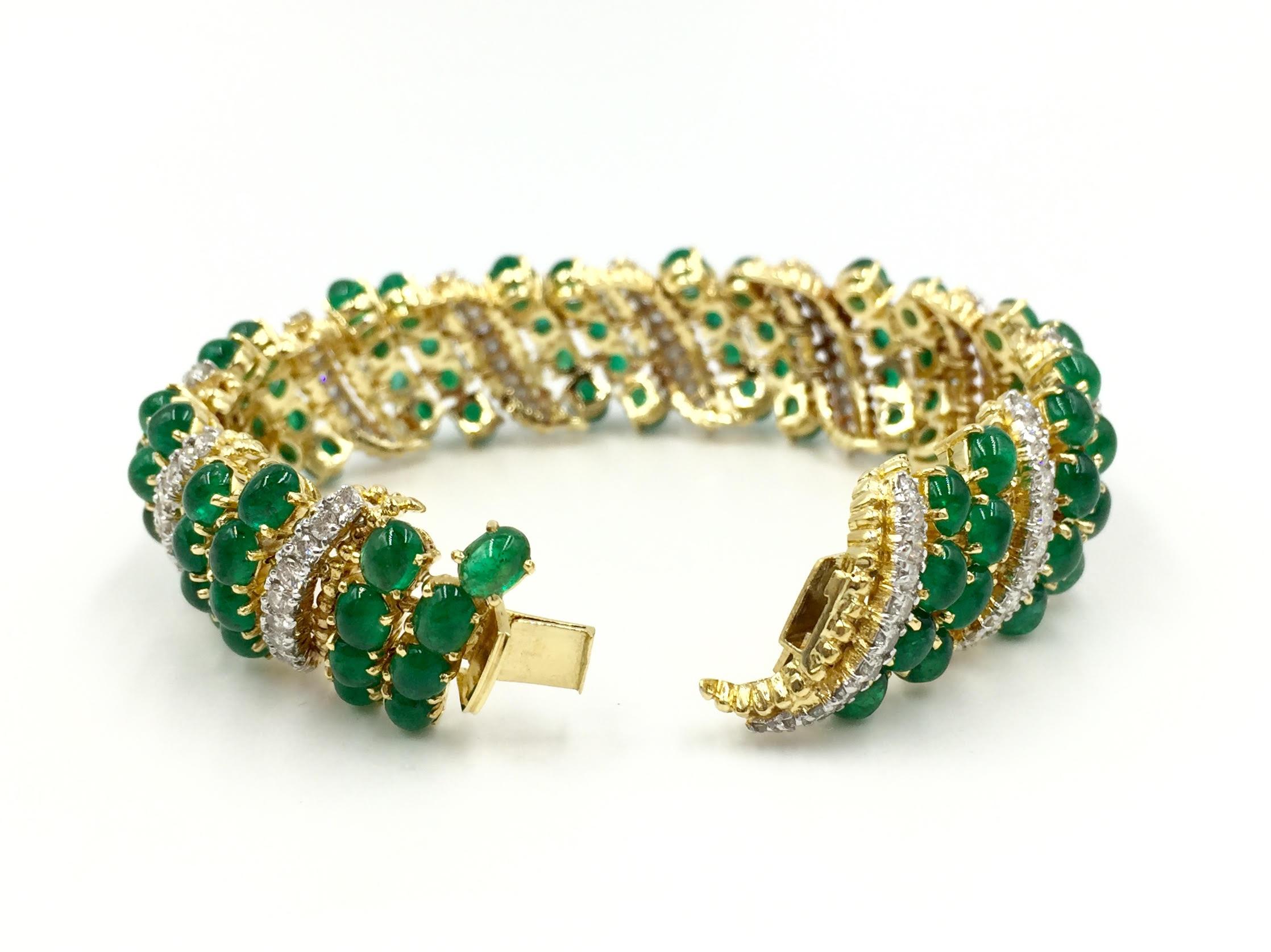 18 Karat Gold Diamond and Cabochon Emerald Wide Bracelet In Excellent Condition In Pikesville, MD