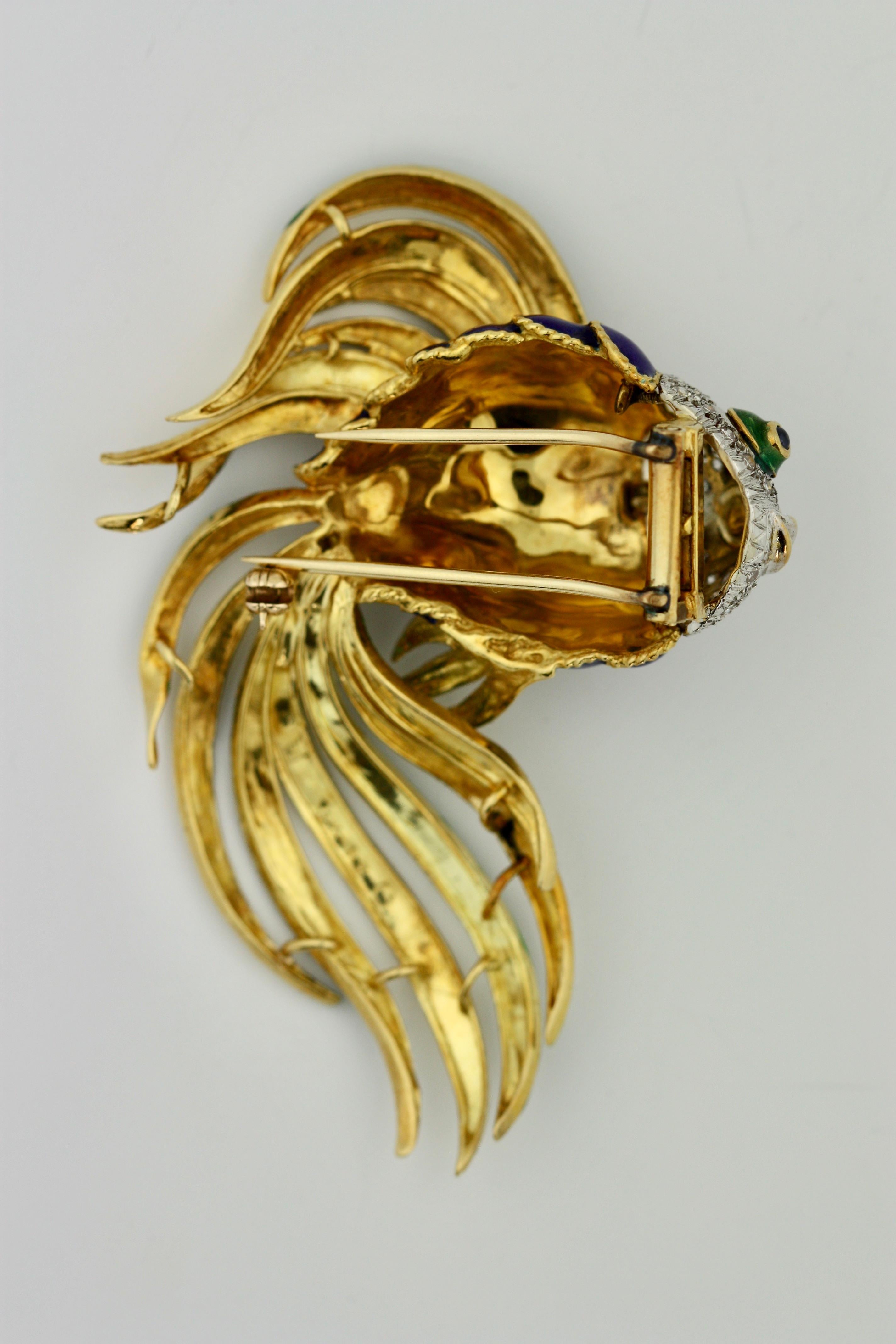 18 Karat Gold, Diamond and Enamel Fish Brooch 2