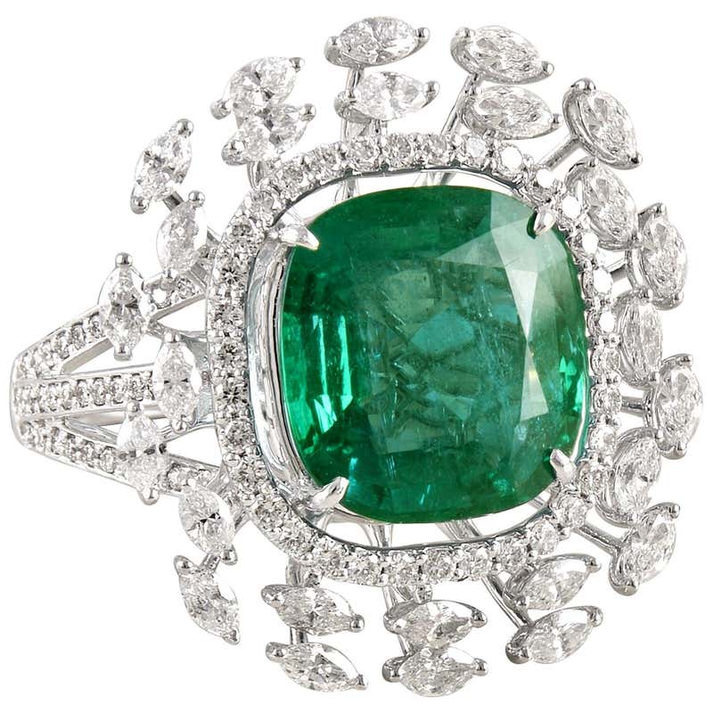 Antique Emerald Rings - 3,935 For Sale at 1stdibs - Page 10