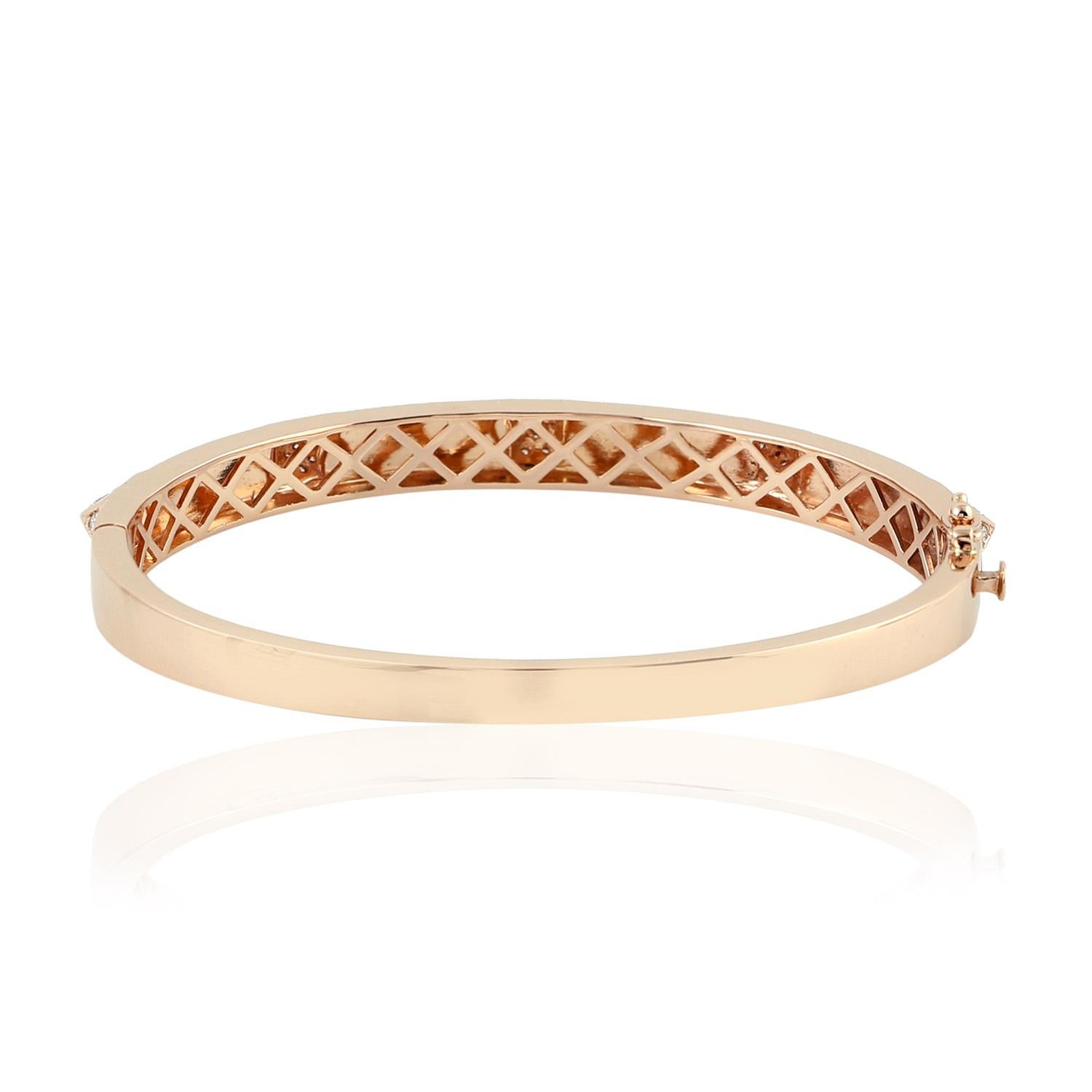 Taille simple Bracelet en or 18 carats avec diamants en vente