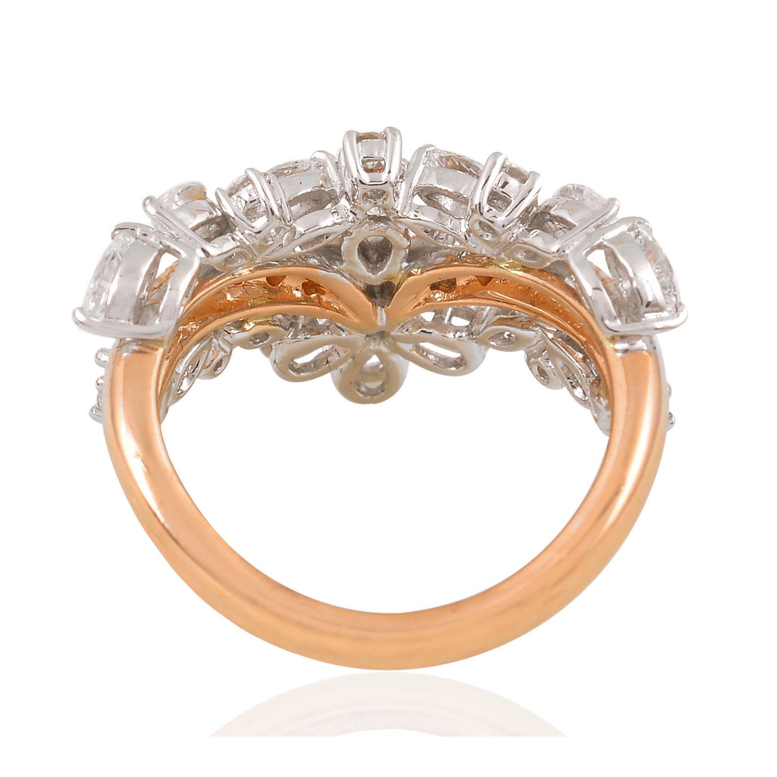 For Sale:  18 Karat Gold Diamond Chevron Engagement Ring 5