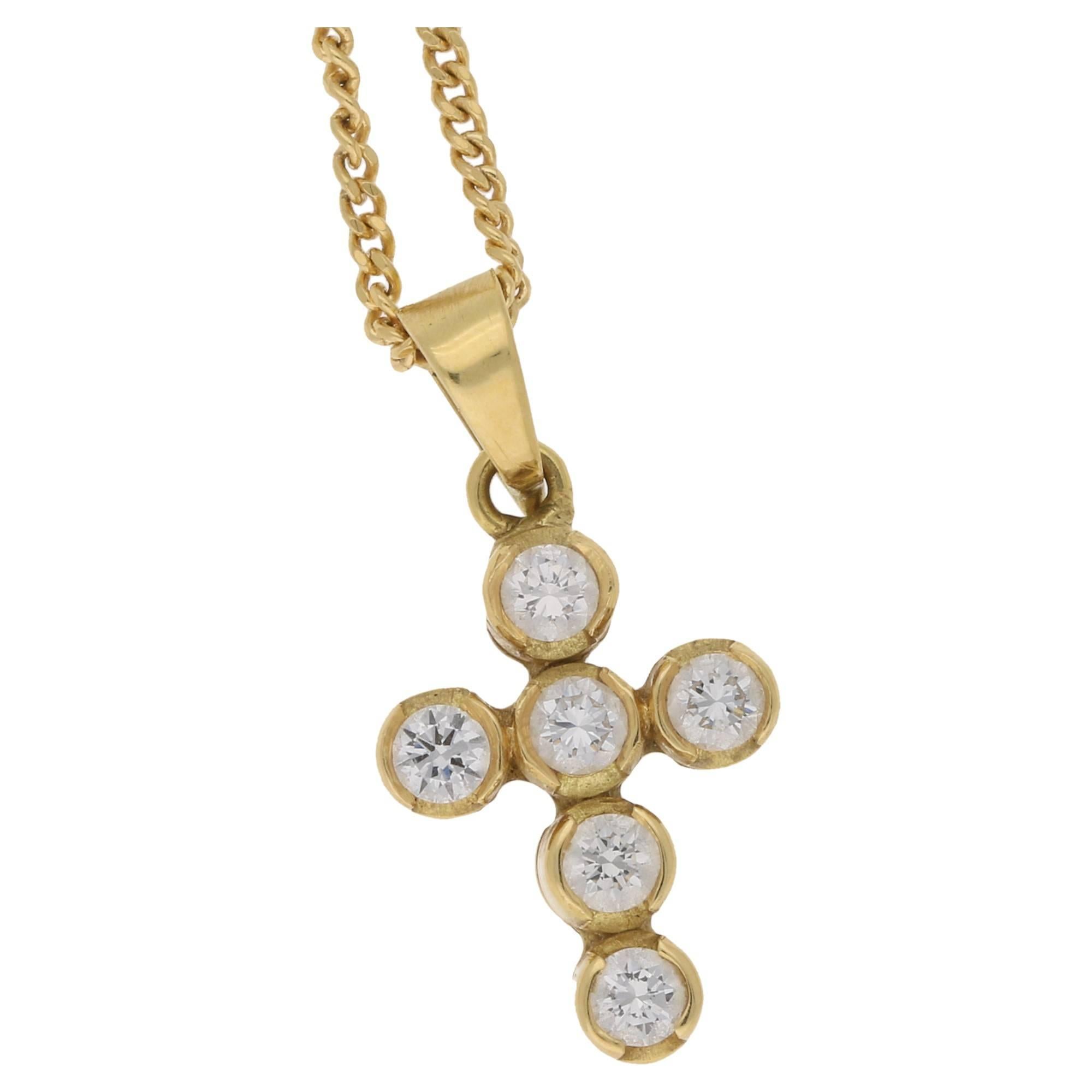 18 Karat Gold Diamond Cross Pendant