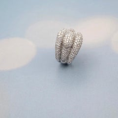 Claris-A 18 Karat Gold Diamond Tripple Dome Ring