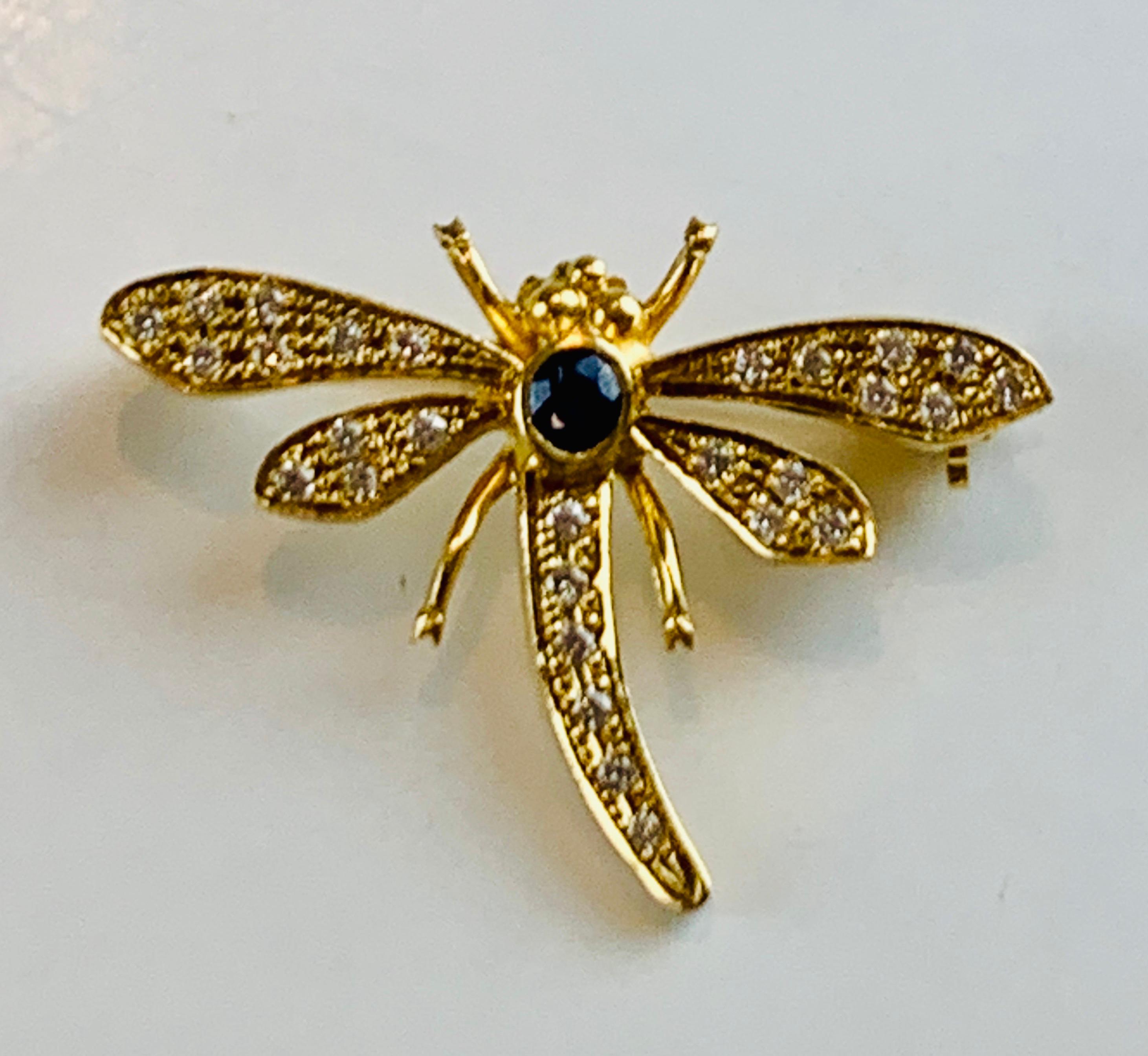 18 Karat Gold and Diamond Dragonfly Booch In Good Condition In  London, GB